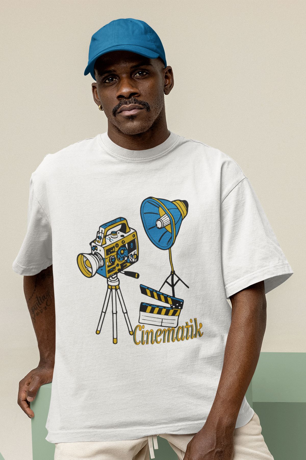 Uniquetex NUBEN / SİNFE-14 - Oversize Unisex Sinematik Baskılı Beyaz Bisiklet Yaka T-shirt (Tasarım Tişört)