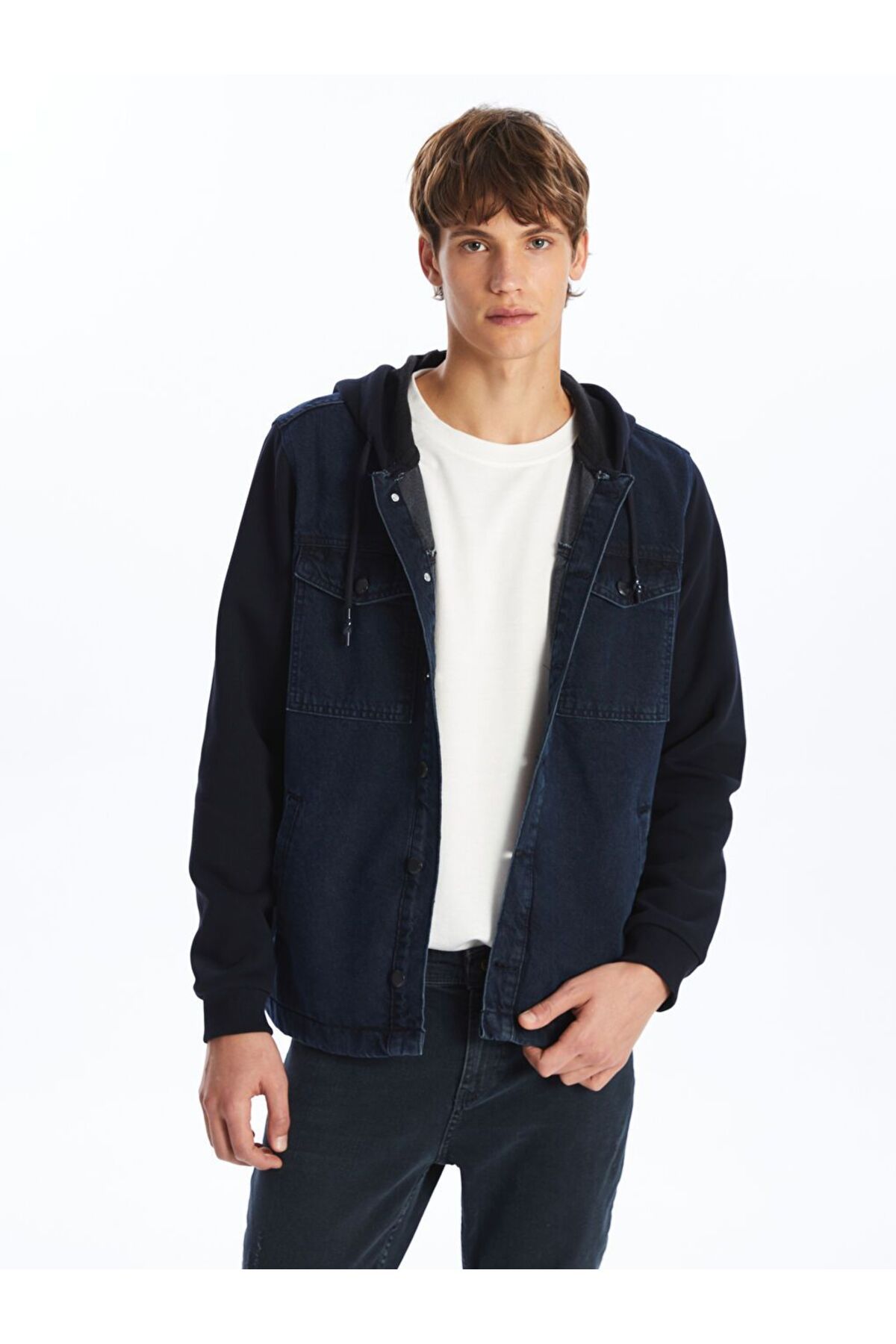 LC Waikiki Indigo Standart Kalıp Kapüşonlu Erkek Jean Ceket