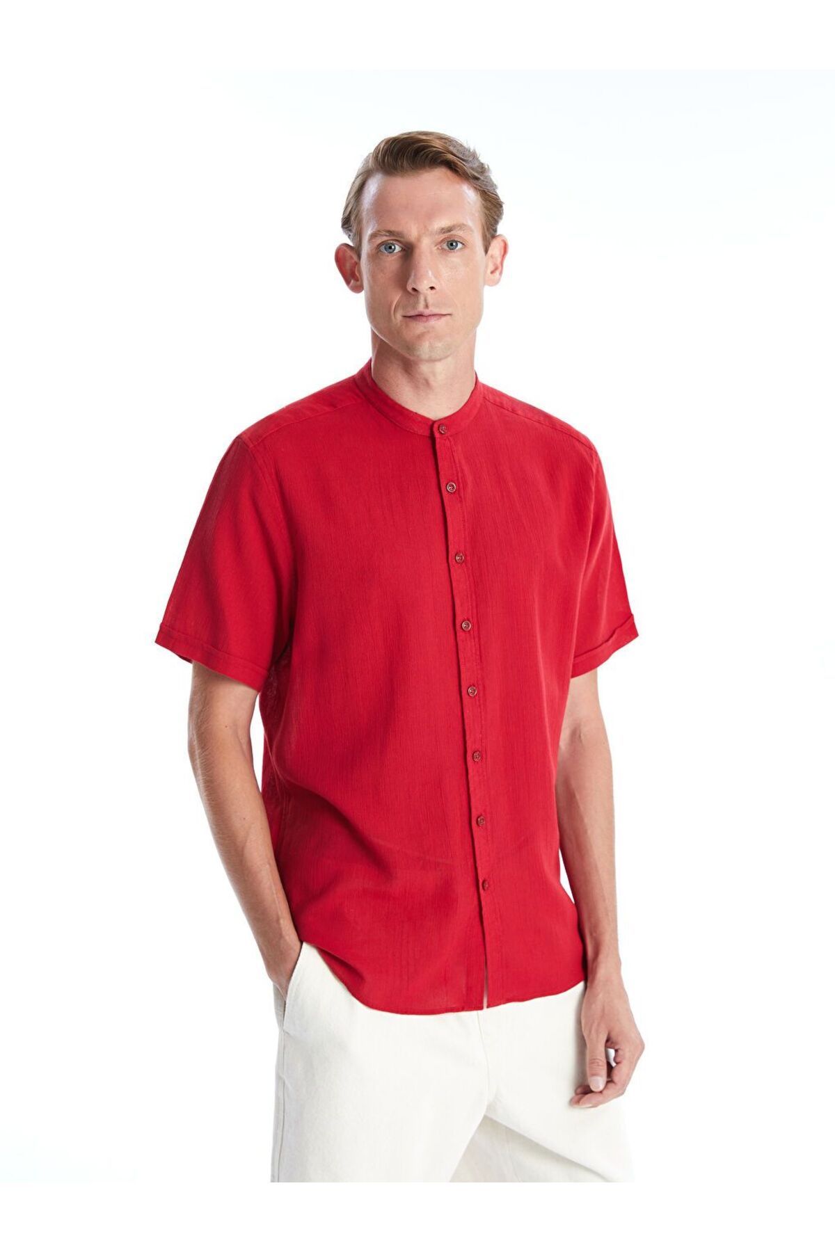 LC Waikiki Kirmizi Slim Fit Kısa Kollu Keten Karışımlı Erkek Gömlek