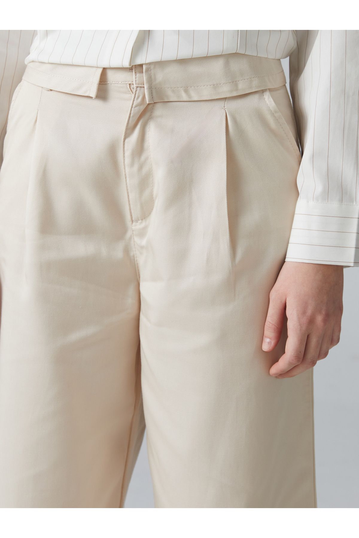 LC Waikiki-Lcw Adjustable Elastic Waist Girl's Trousers 3