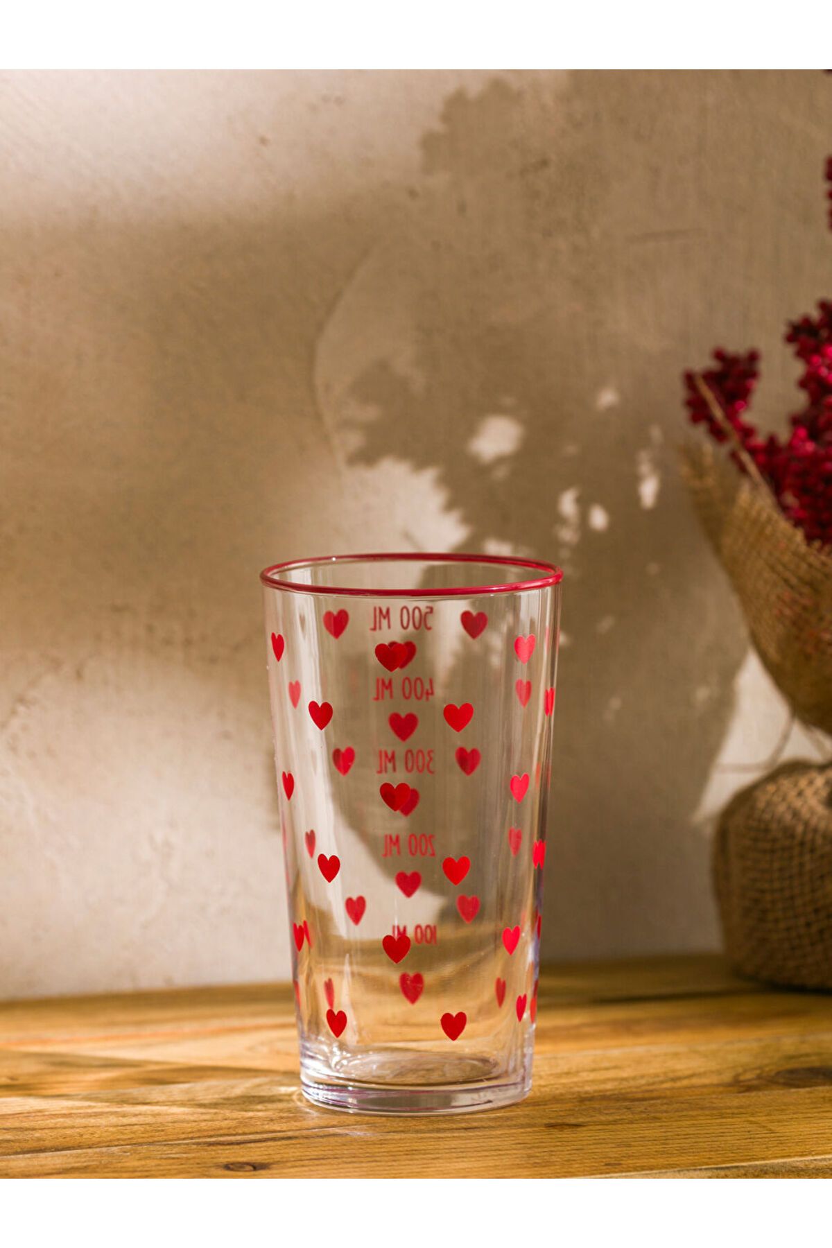 LC Waikiki-Sparkling Selections from Shining Store |   Red Heart Printed Glass Cup 570 ml 3
