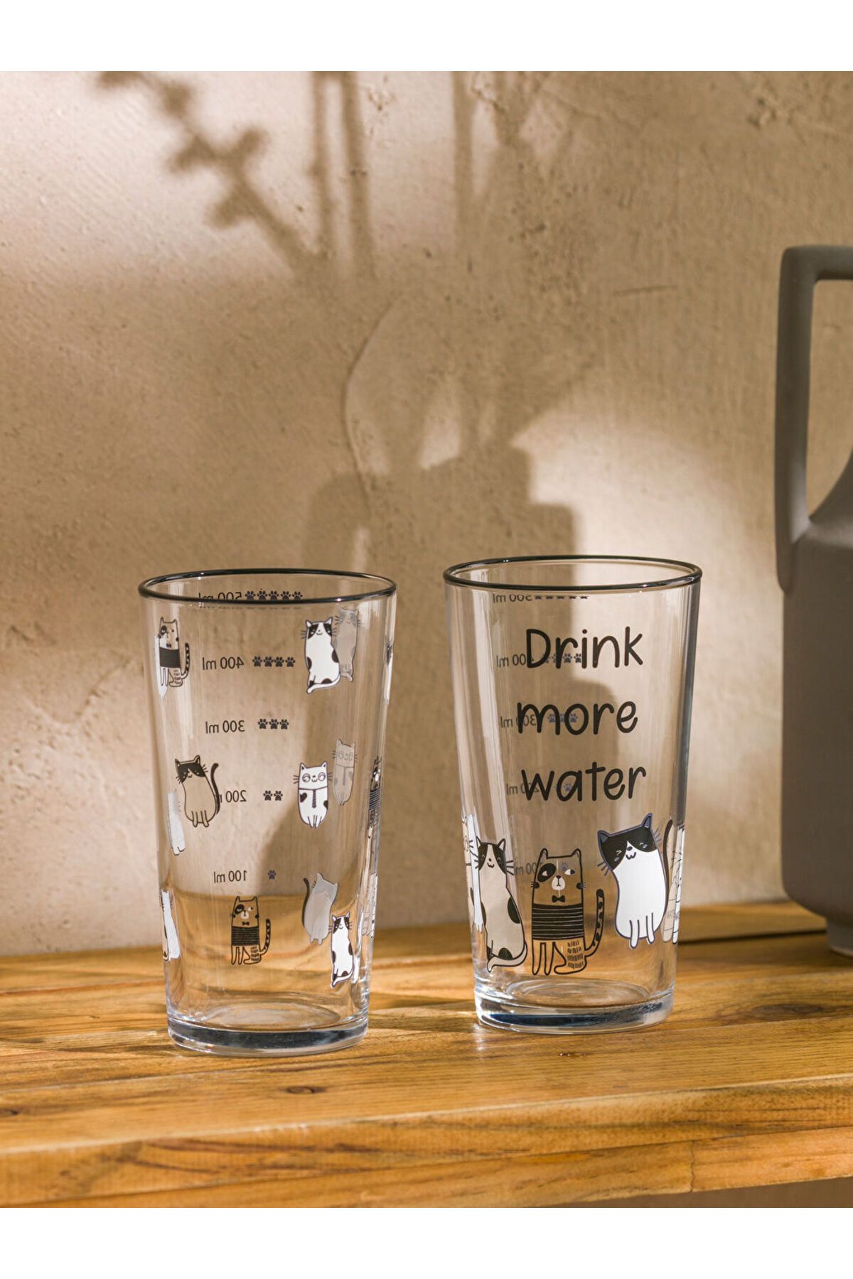 LC Waikiki-Sparkling Selections from Shining Store |   Black Cat Printed Glass Cup Set of 2 570 ml 3