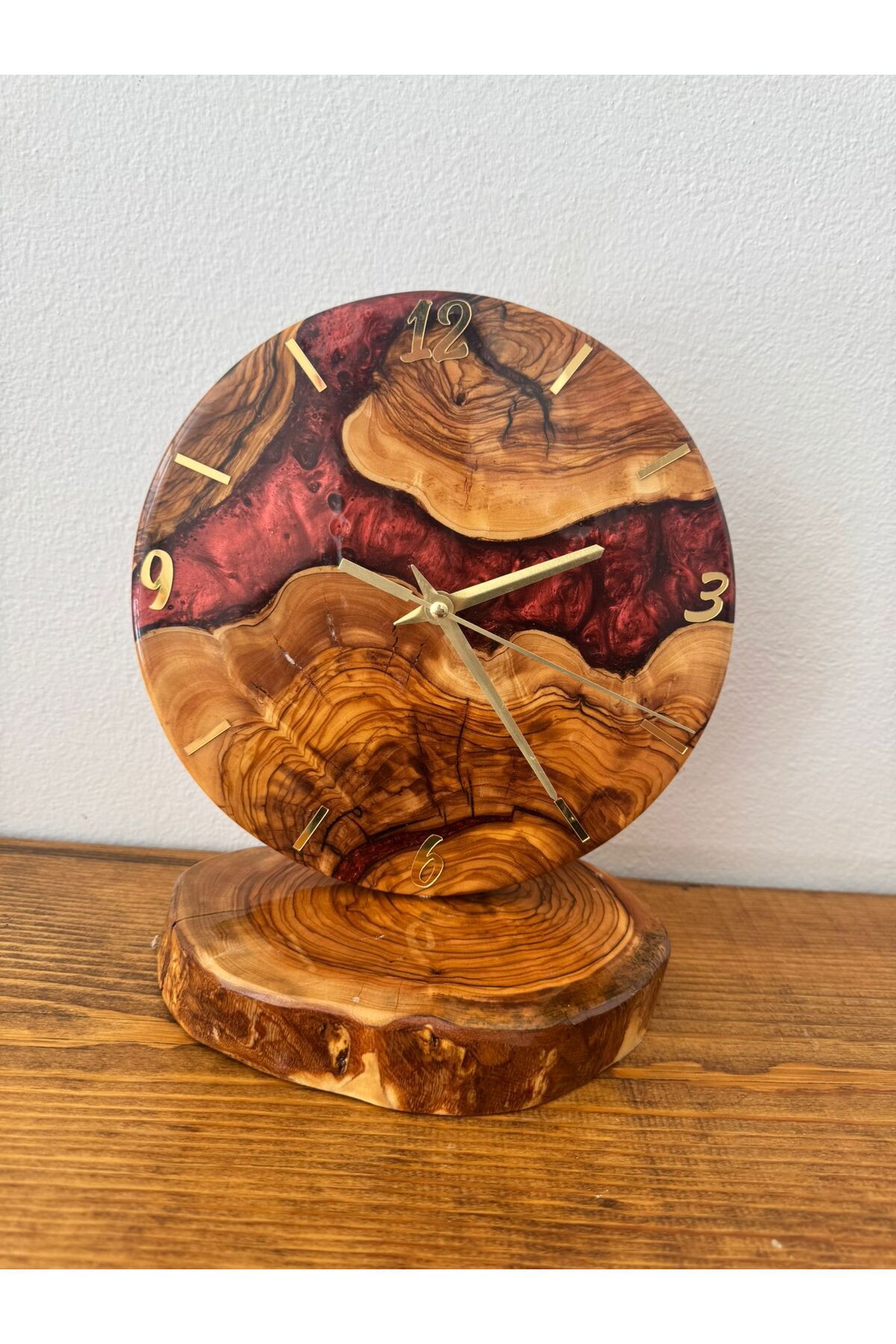 Aksoy Wood Epoksi Zeytin Ağacı Masa Üstü Saat (Çap) 22x22x2 cm.