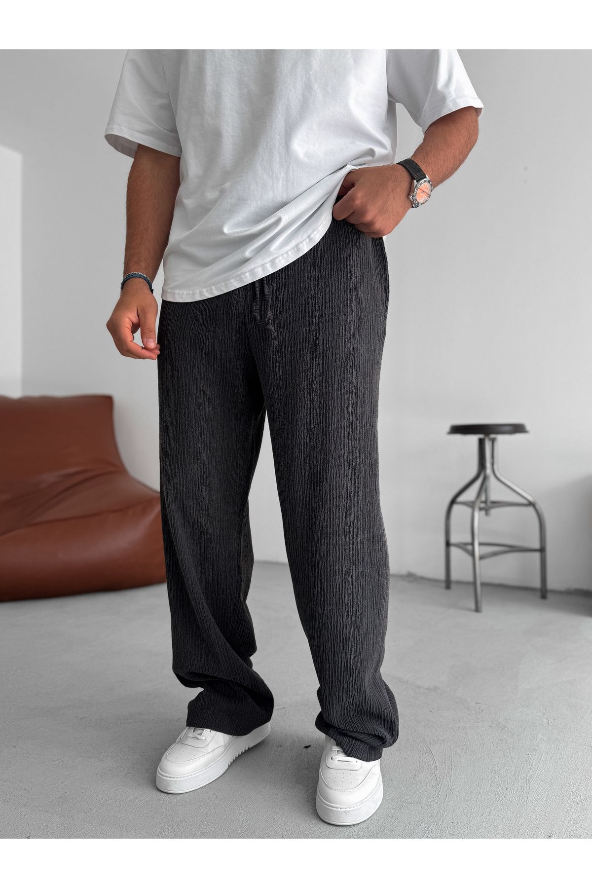 BYBASICMAN Siyah Kırçıllı Dokulu Boru Paça Pantolon JJ-234