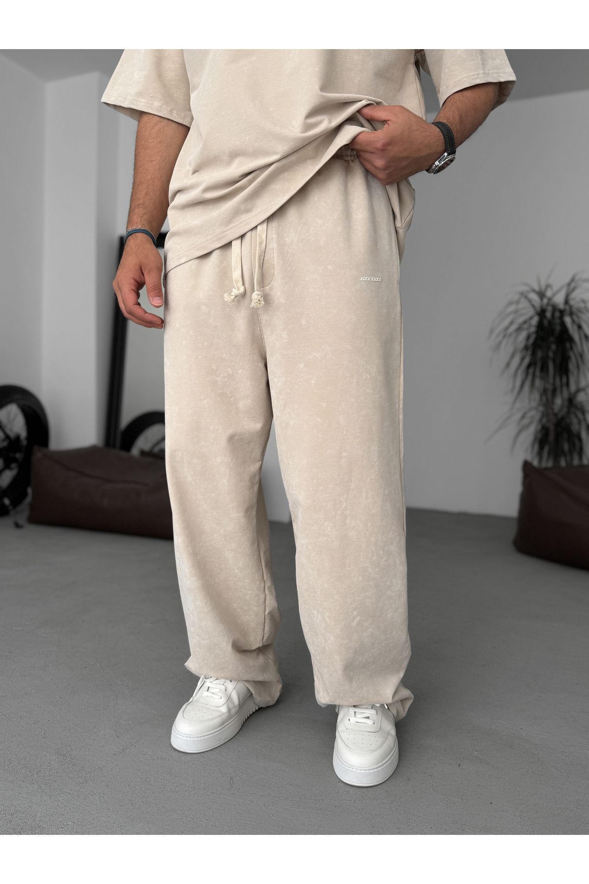 BYBASICMAN Bej Yıkamalı Boru Paça Eşofman JJ-202
