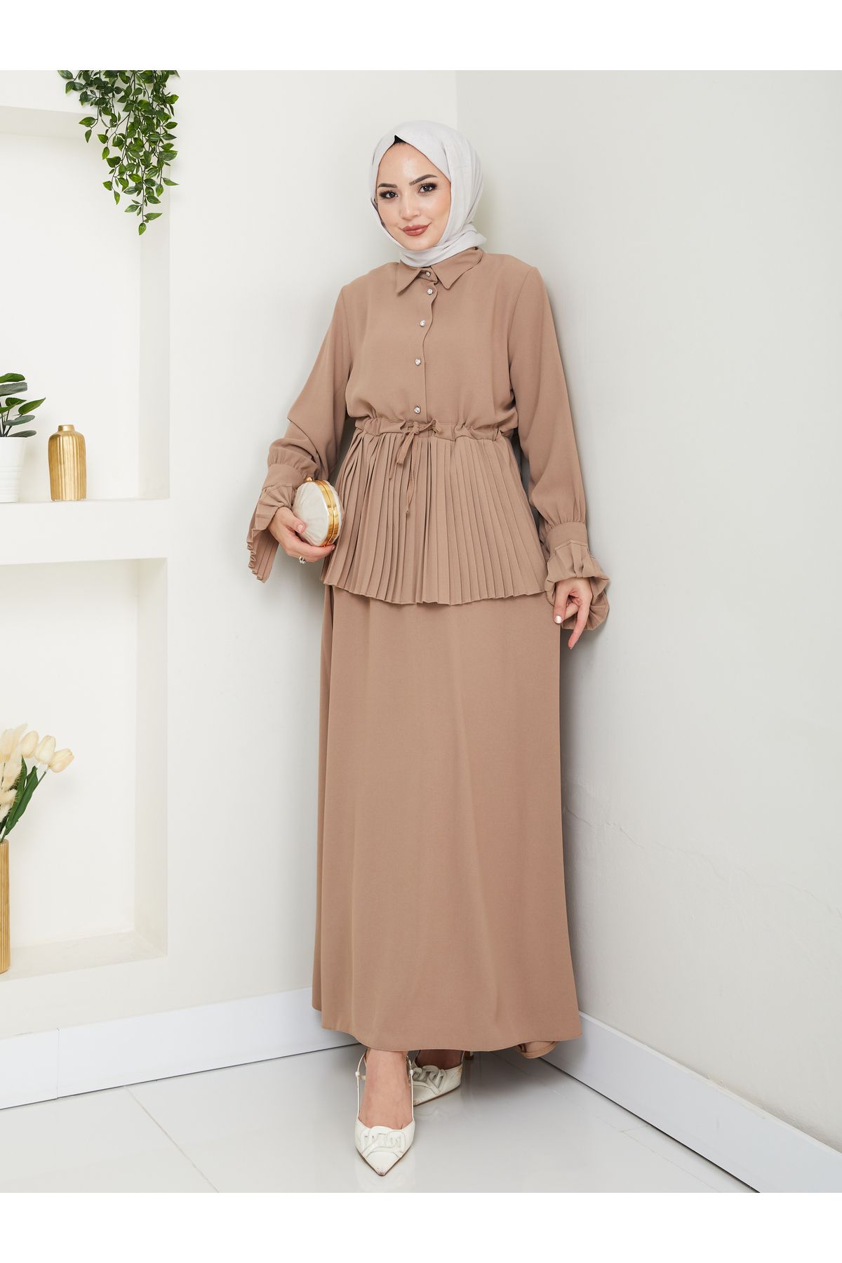 EFSUN MODA ETEKLI PİLİSELİ DETAYLI TESETTÜR TAKIM