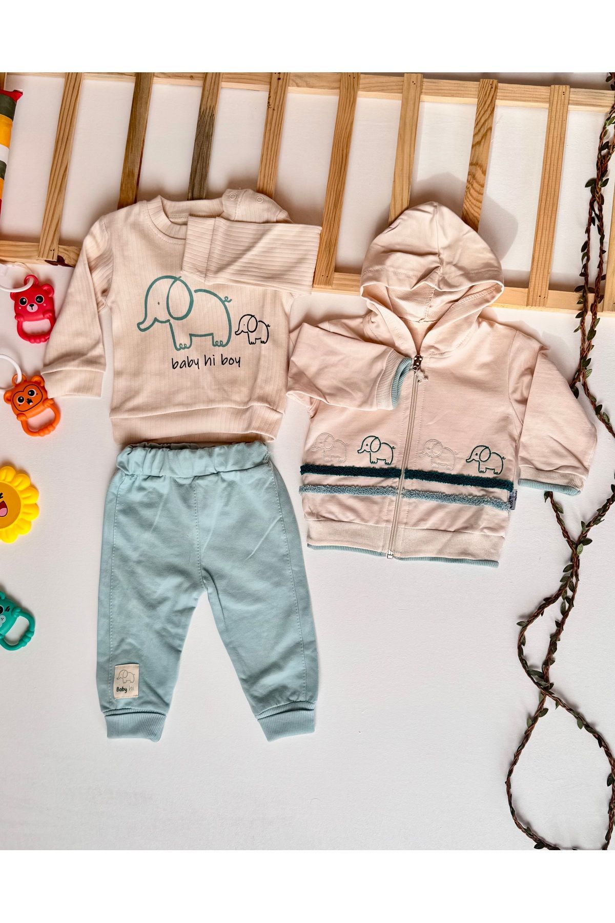KapsülBebek %100 organik pamuk 3’lü mevsimlik unisex bebek günlük pijama takımı – hırka, üst, alt