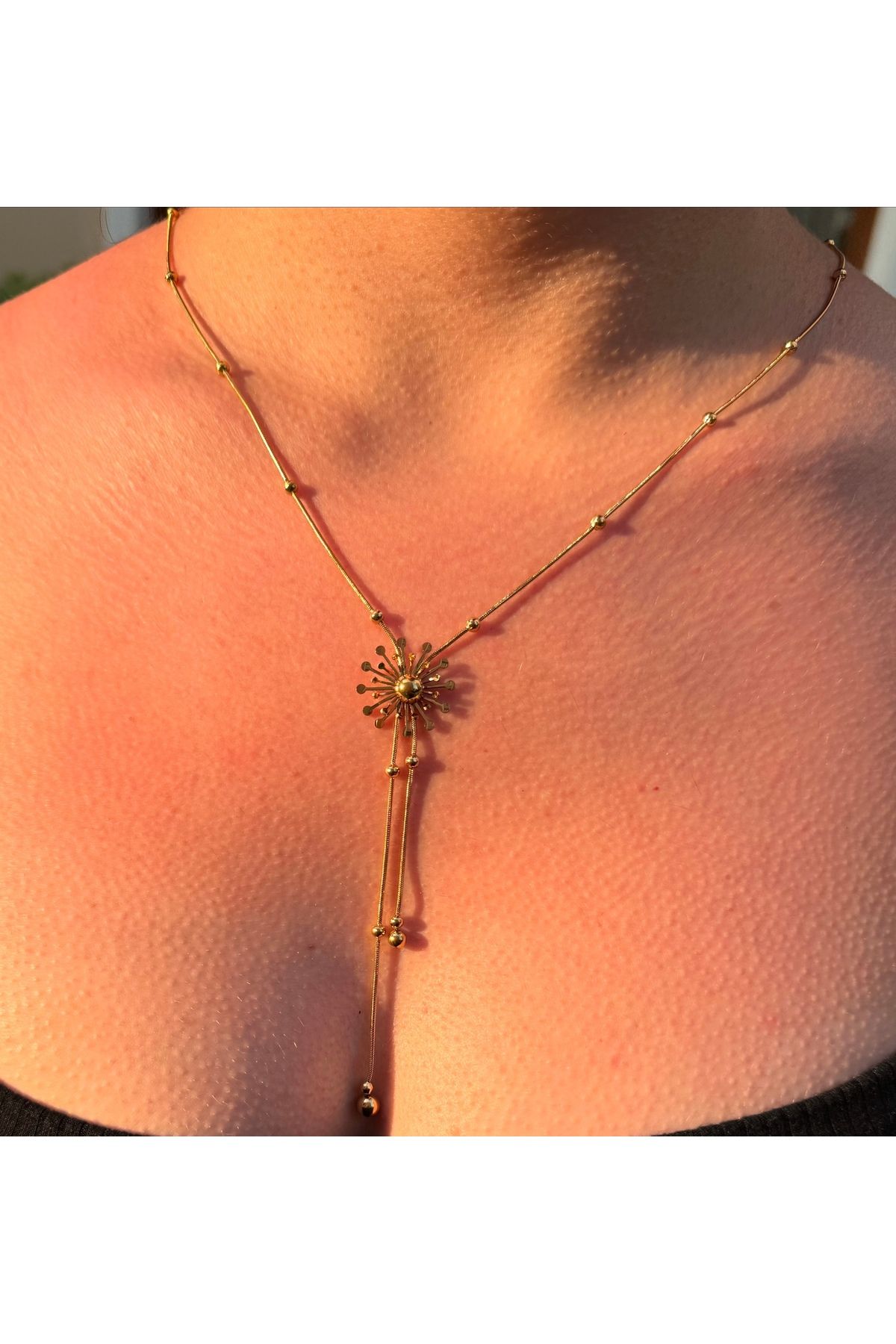 ARMELİA ACCESORİES Armelia Accessories Güneş Figürlü Ayarlanabilir Çelik Kolye