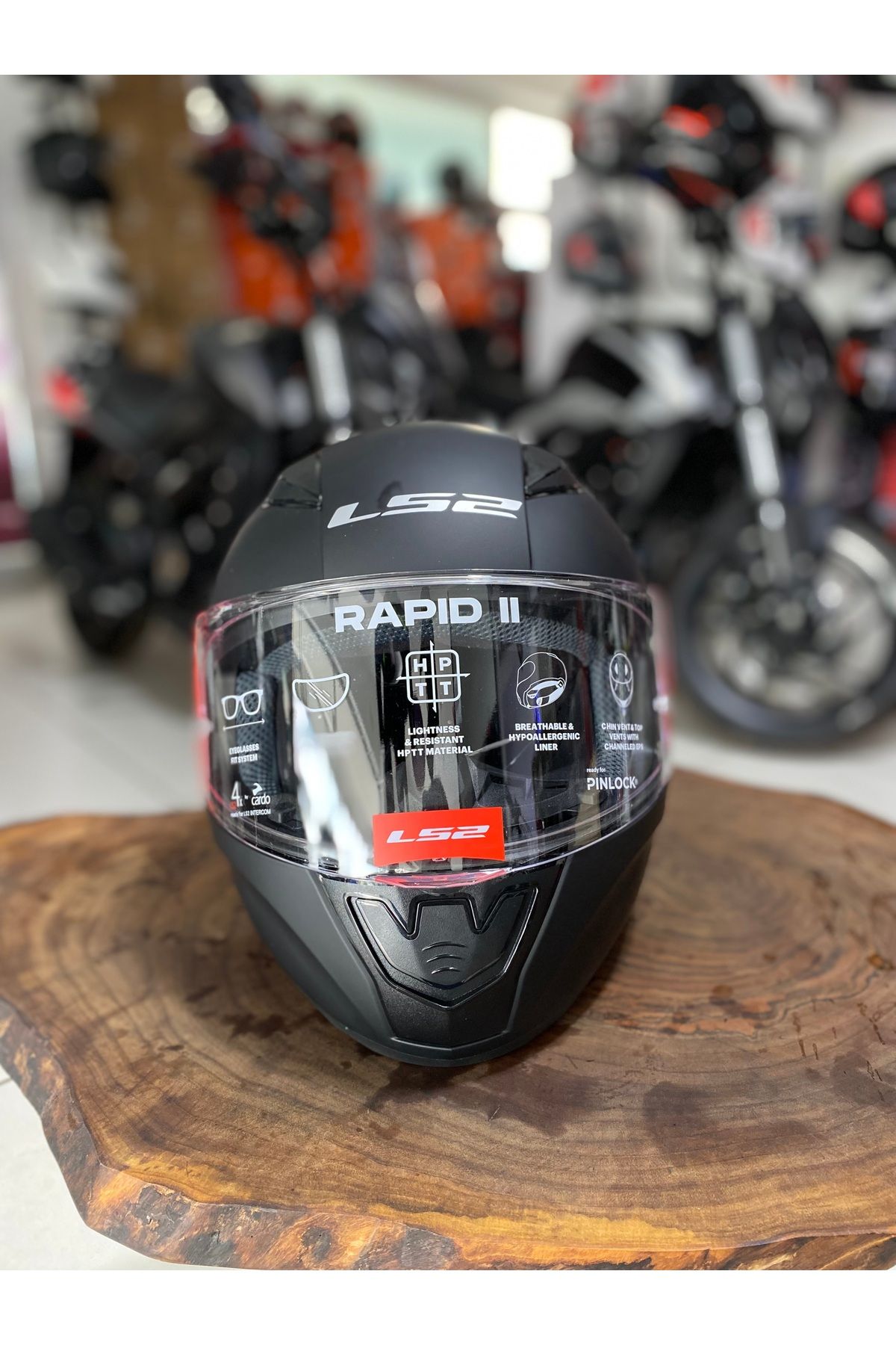 LS2 RAPID KAPALI MOTOSİKLET KASKI