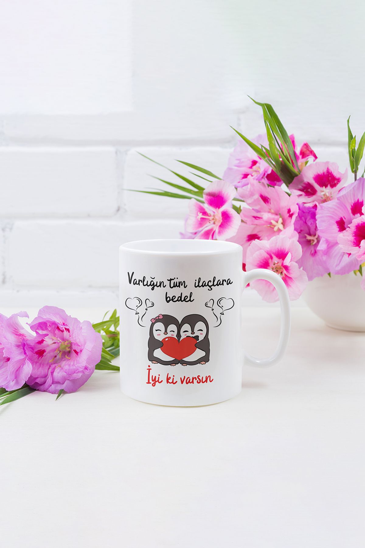 qoeuyl boutique İyi ki Varsın Penguen Baskılı Eş, Sevgili, Arkadaş Hediyelik Beyaz Kupa Bardak