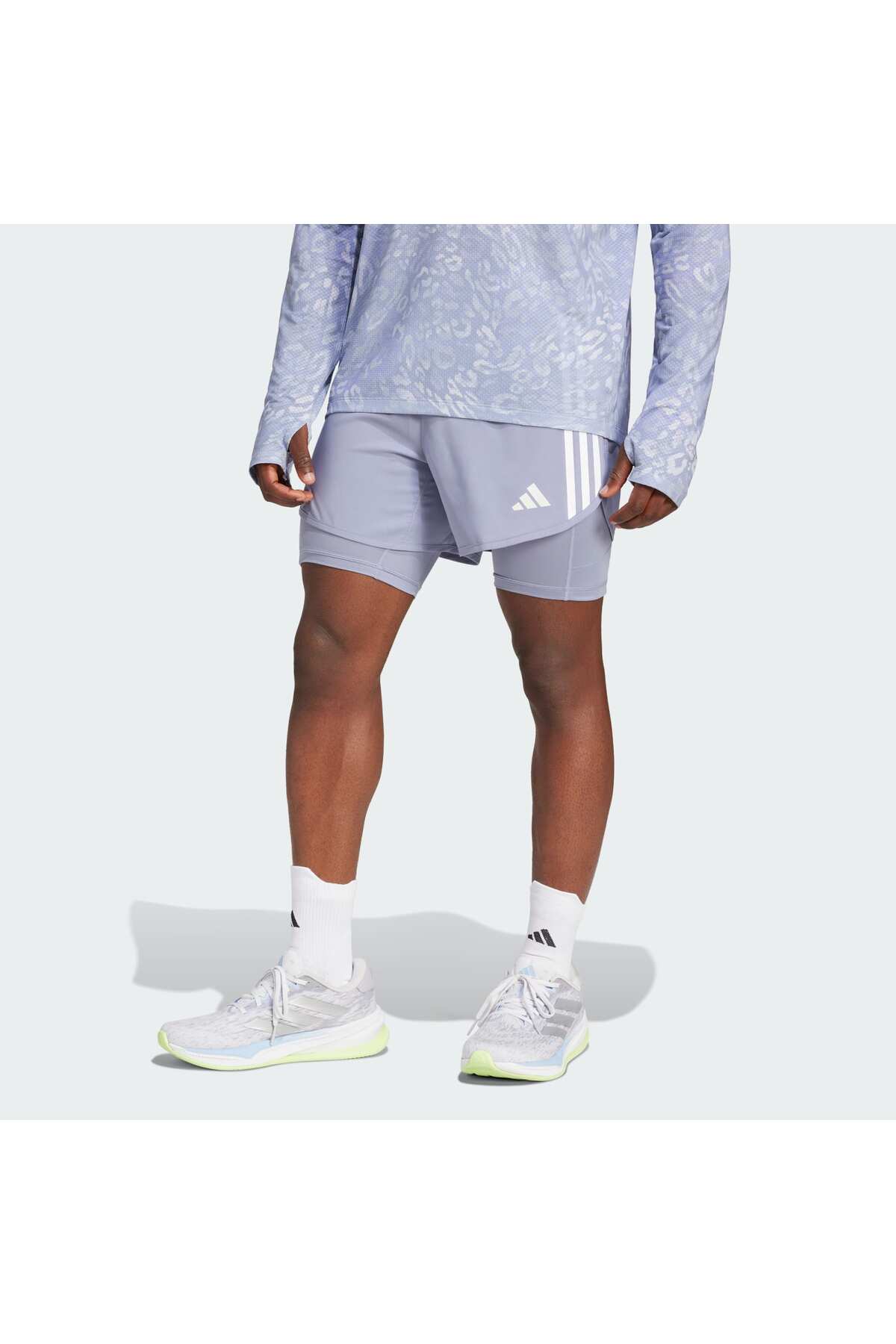 Own the Run 3-Stripes 2-in-1 Şort