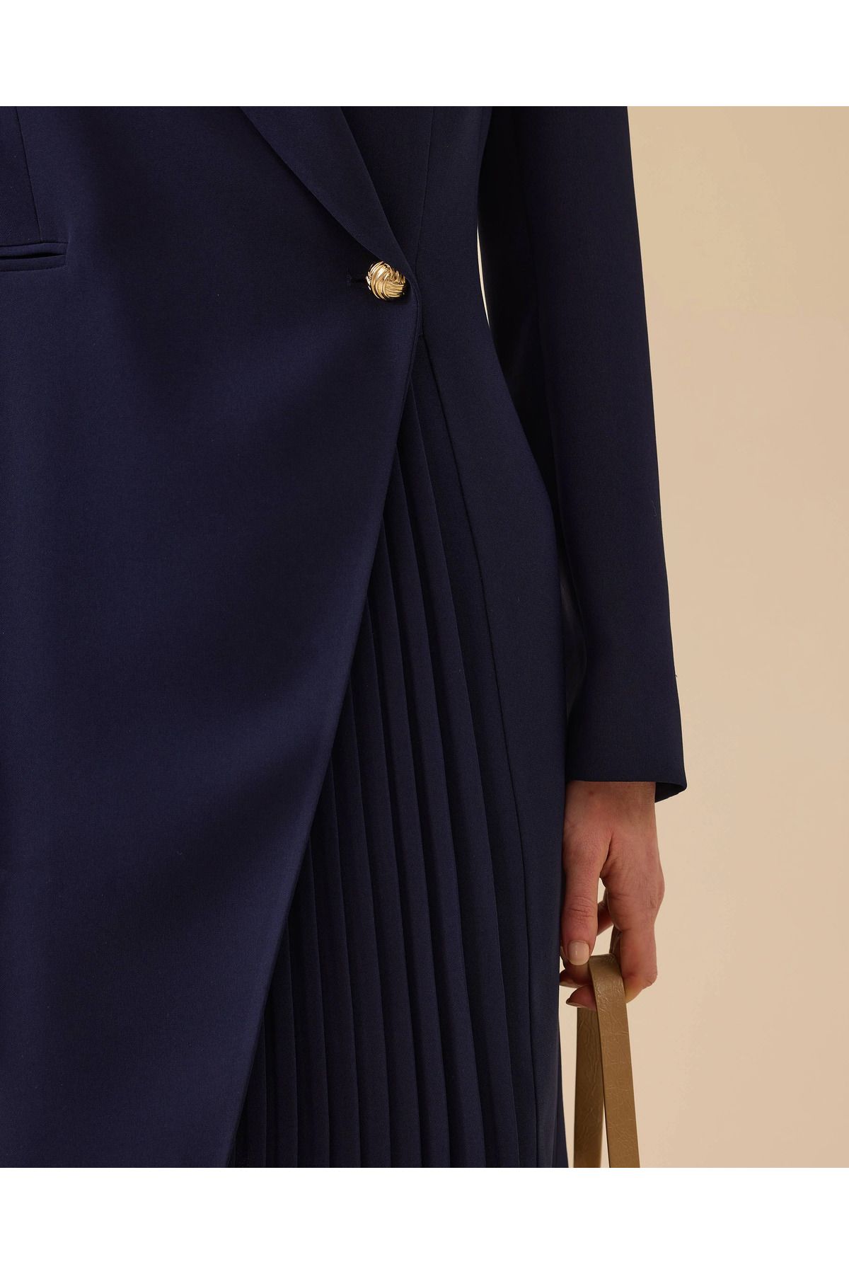 SEÇİL-Single Button Long Jacket with Pile Detail 5