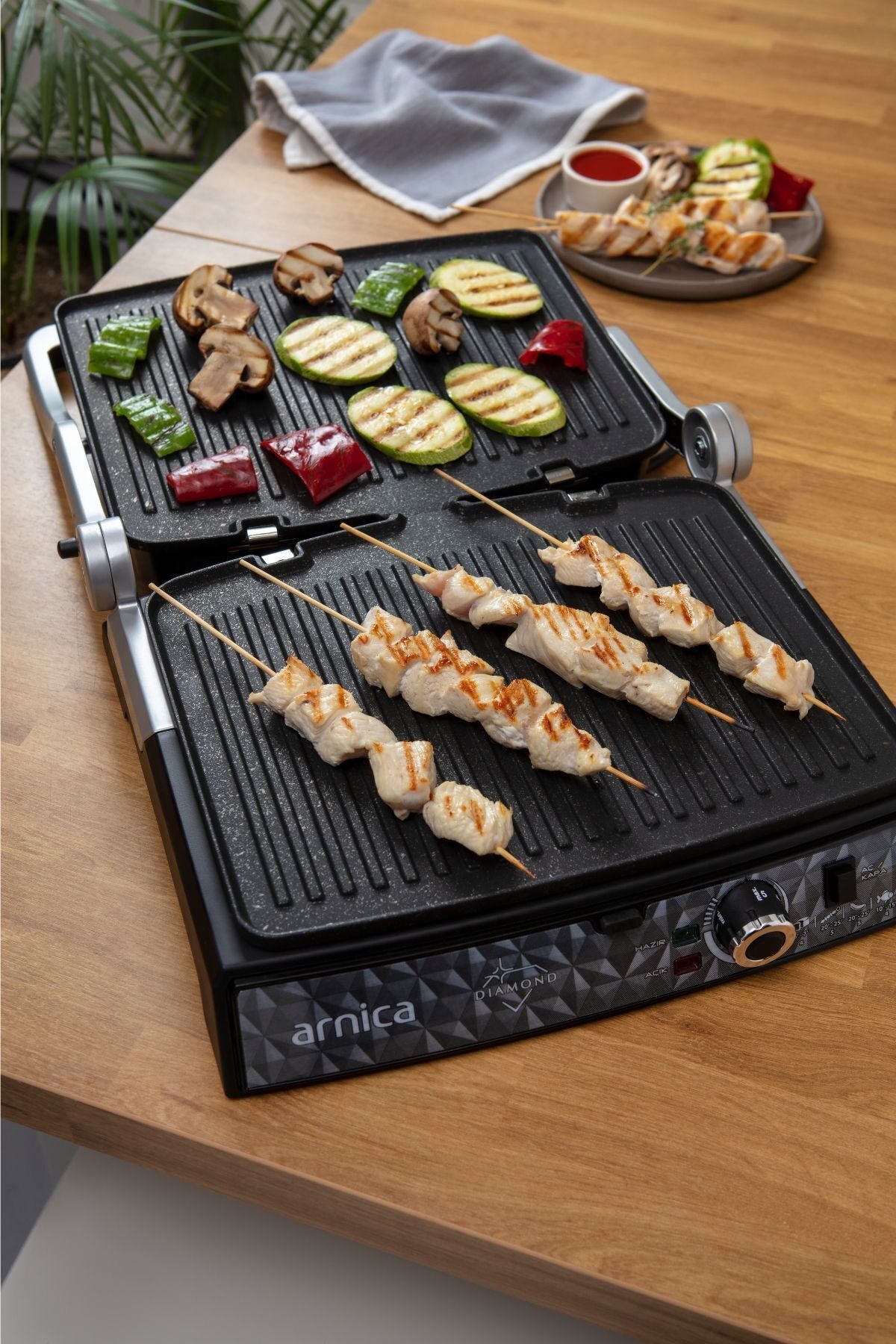 Arnica-Diamond Gh26250 -RoseToaster with Granite Grill 4