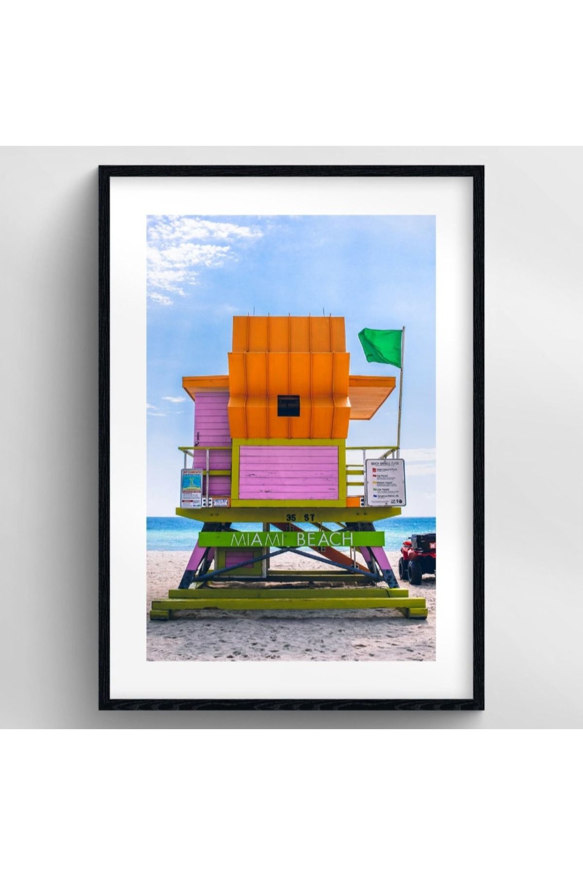 Thetic Miami Sahili