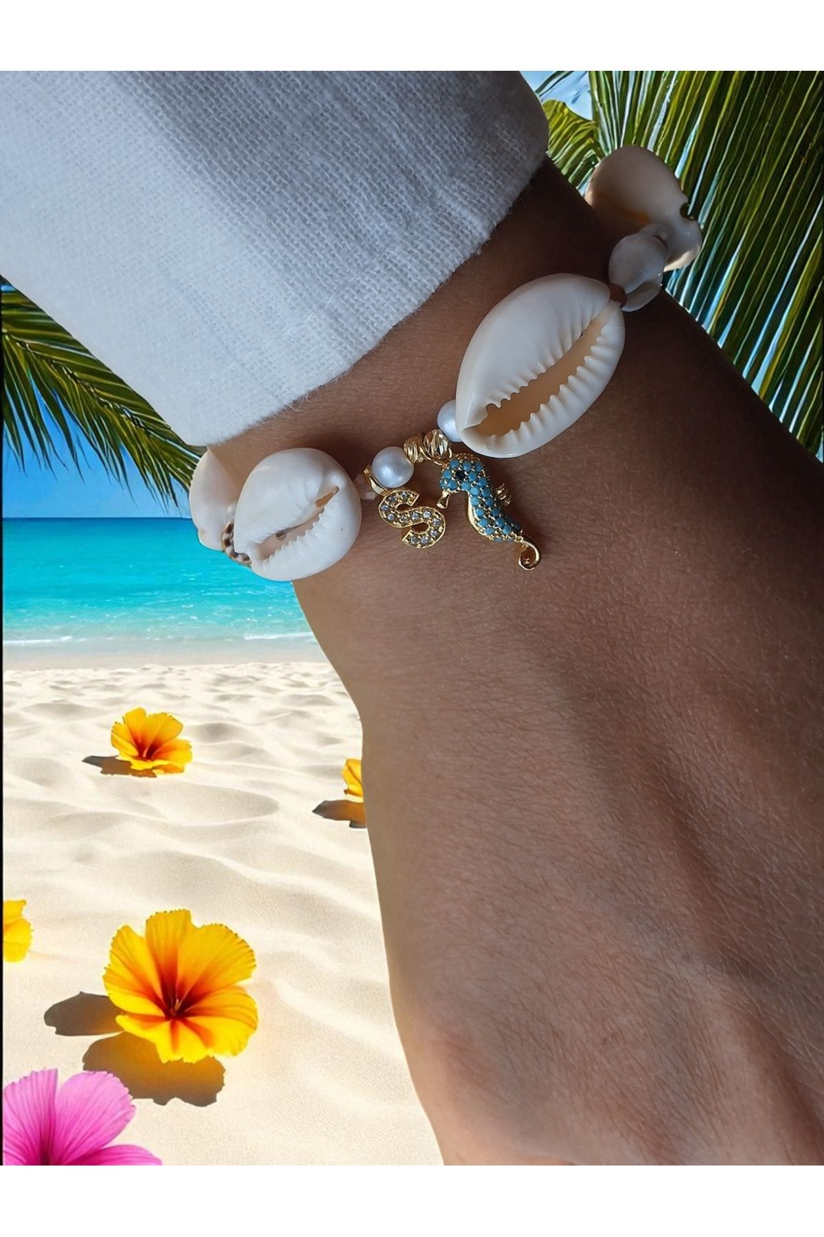 Amabel Jewelerys Zirkon Taşlı Deniz Atı, Harf , Midye Kabuğu Detaylı Yazlık Çelik Kadın Bileklik