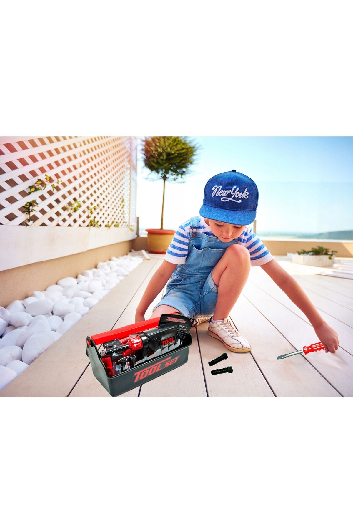 IDL-The Little Workshop interactive DIY kit, accessorized with symbolic tools and implements that help 4