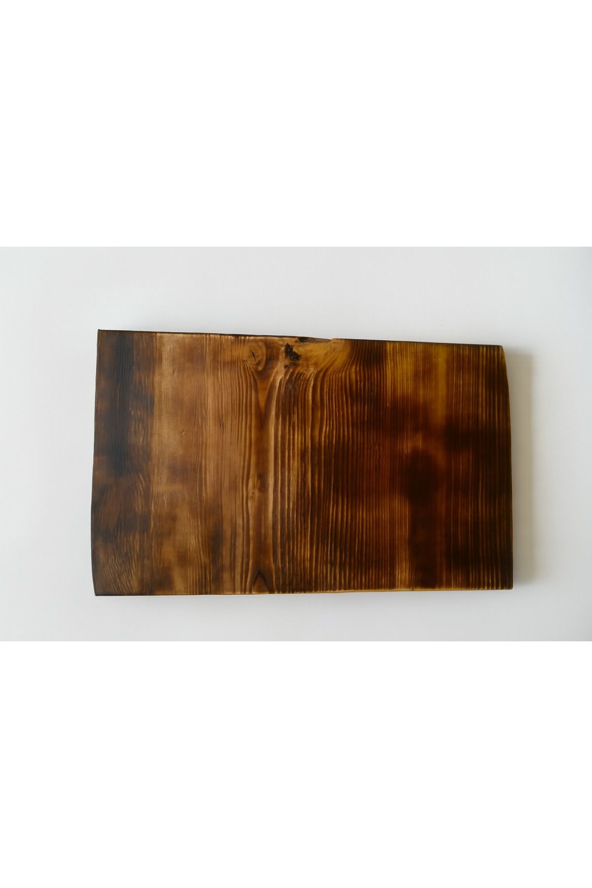 Tanem Mall El Yapımı Kesme Tahtası – Doğal Ladin Ağacından, Tek Parça, 20x37 cm, Kendine Has Desen