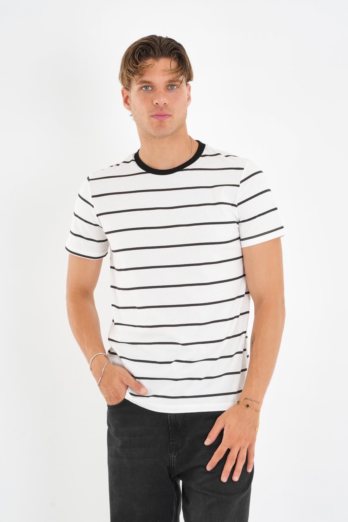 ALEXANDERGARDI Çizgili Kontrast Bisiklet Yaka T-shirt