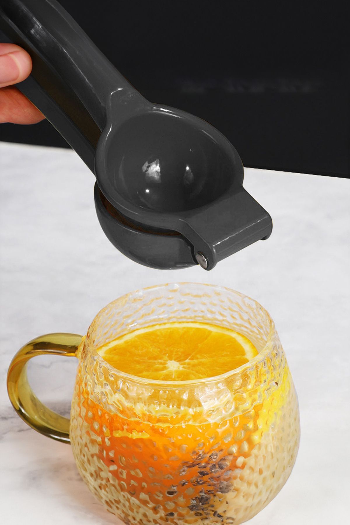 Vadi-Metal Lemon Squeezer - Practical Citrus Press for Hand Use with Ergonomic Handle 3