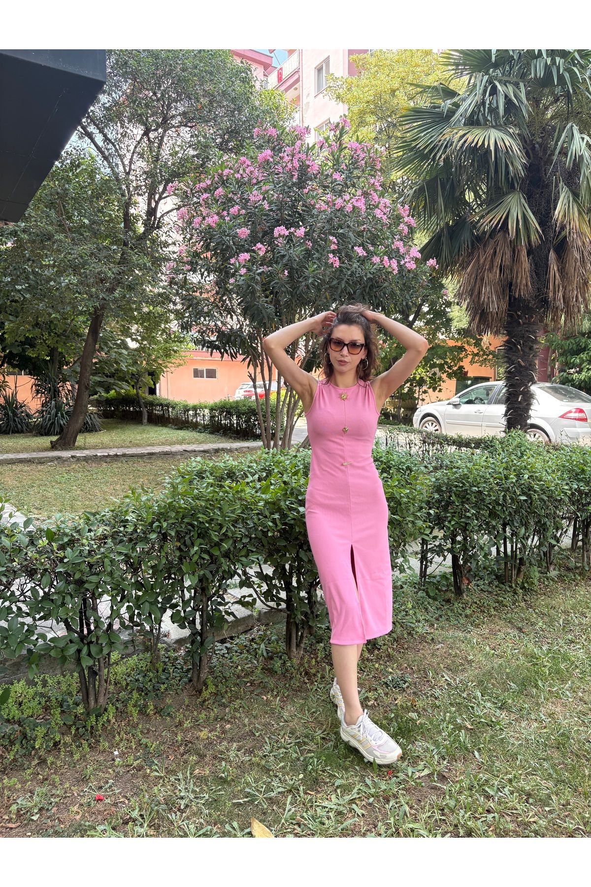 Marka Pembe elbise