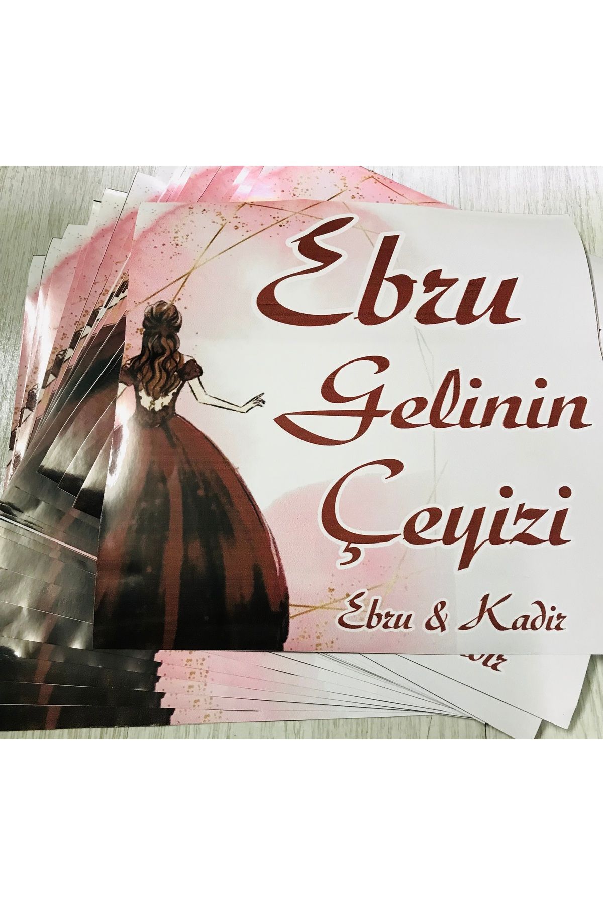 babayiğitreklam 25 adet Çeyiz kolisi üzerine isme özel baskılı etiket(sticker)