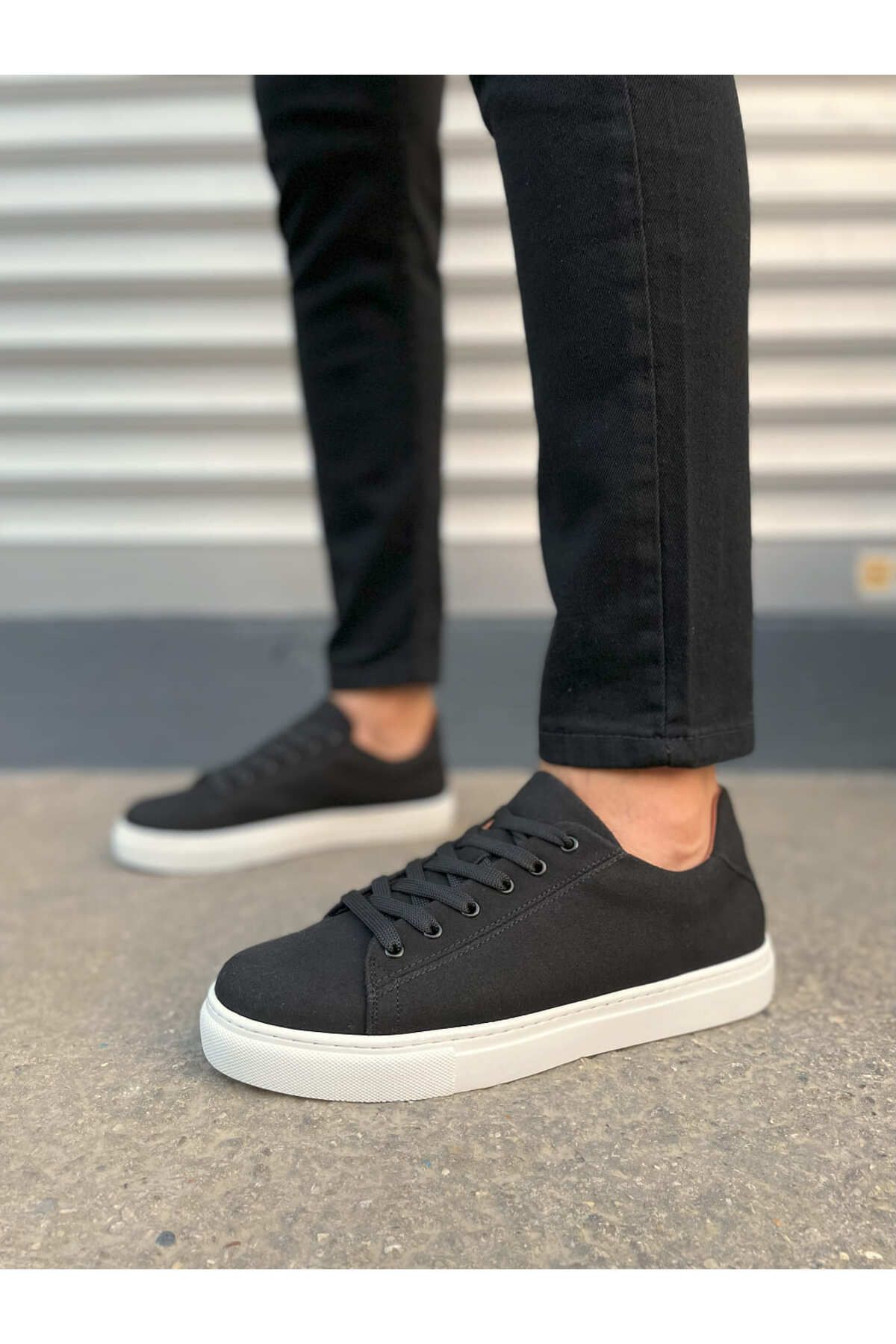 Zerenyus JY122 Mode Bağcıklı Günlük Erkek Sneaker - Süet Siyah Beyaz