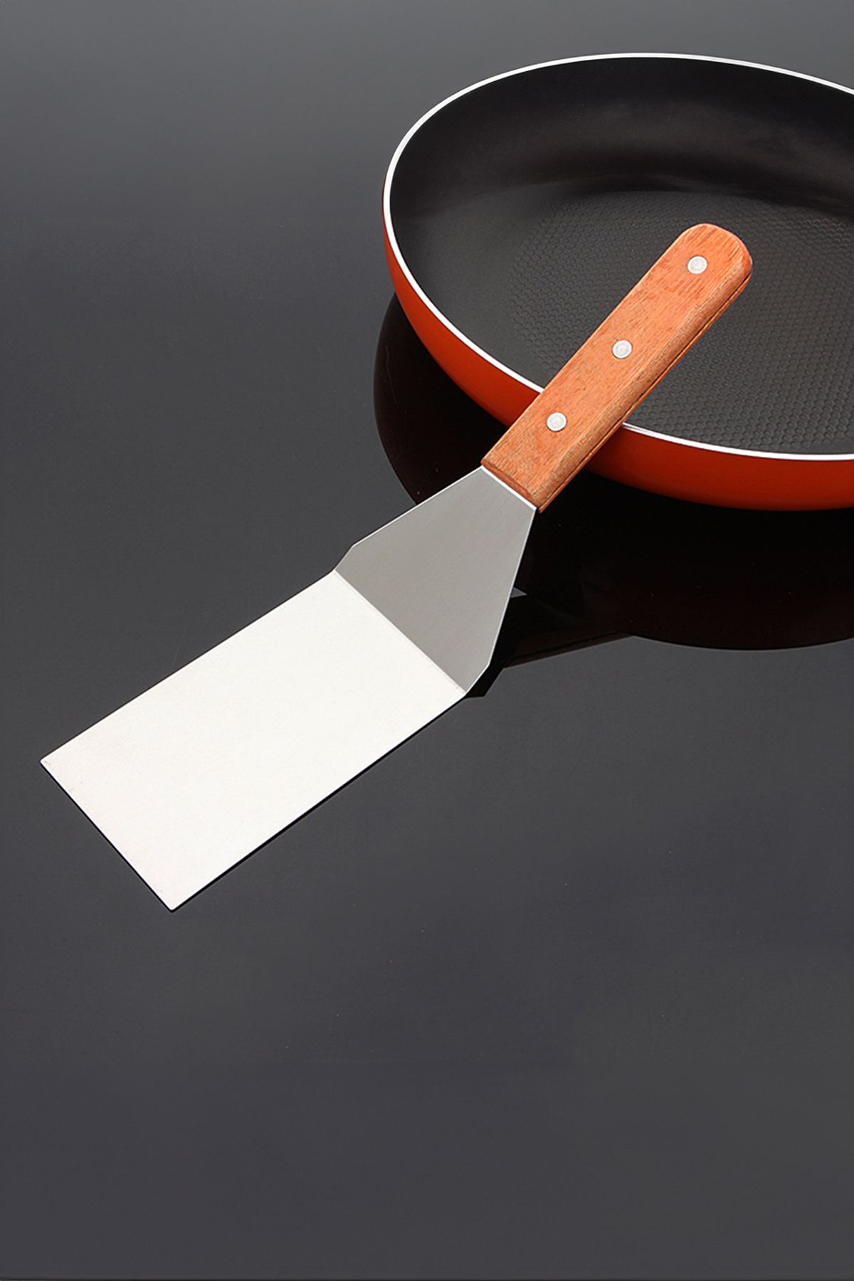 Vadi Ahşap Saplı Paslanmaz Çelik Spatula Pasta Tatlı Baklavacı Spatulası