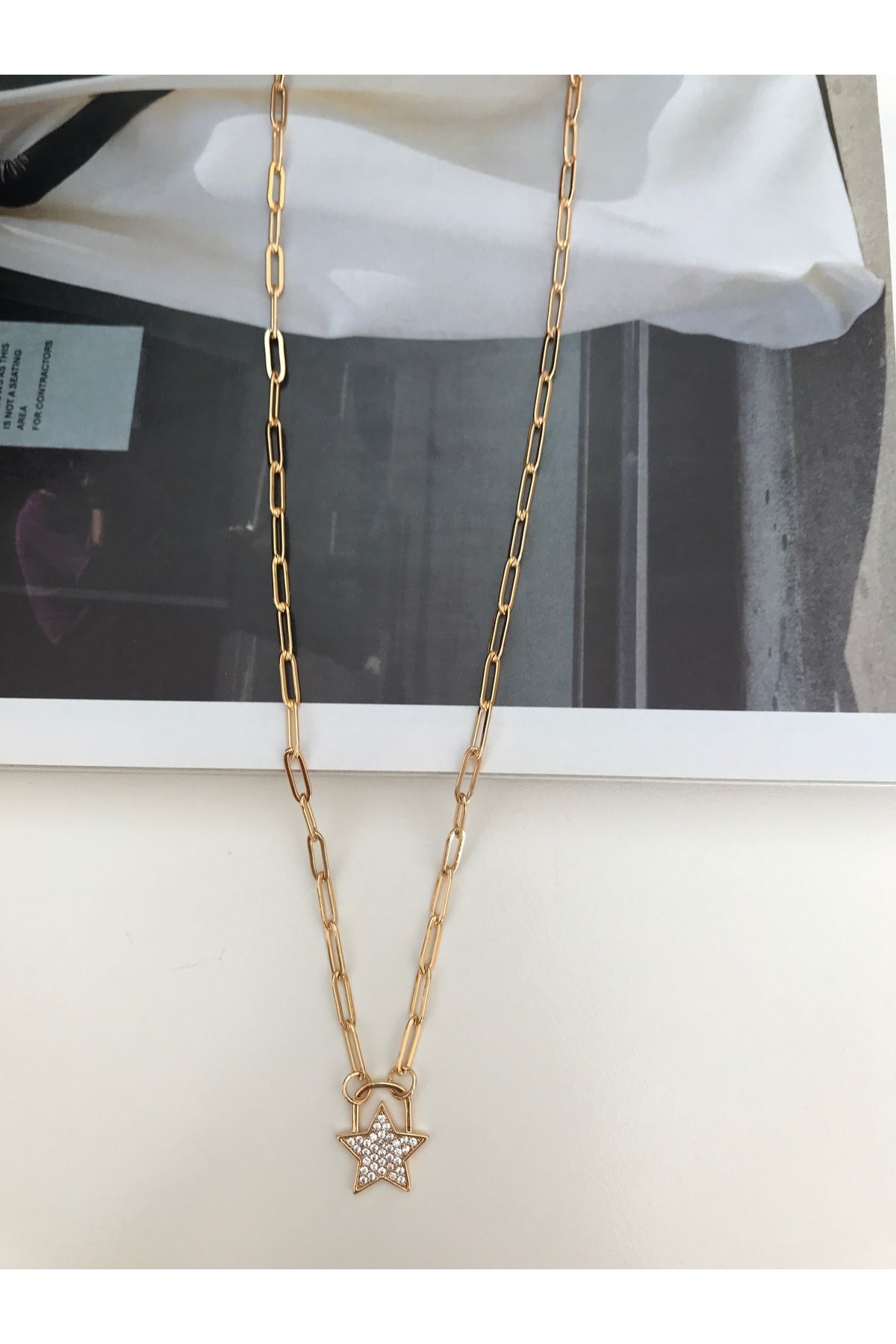 XUPİNGS JEWELRY Yıldız Uçlu Ataç Zincir 18 Ayar Rengi Vip Kolye