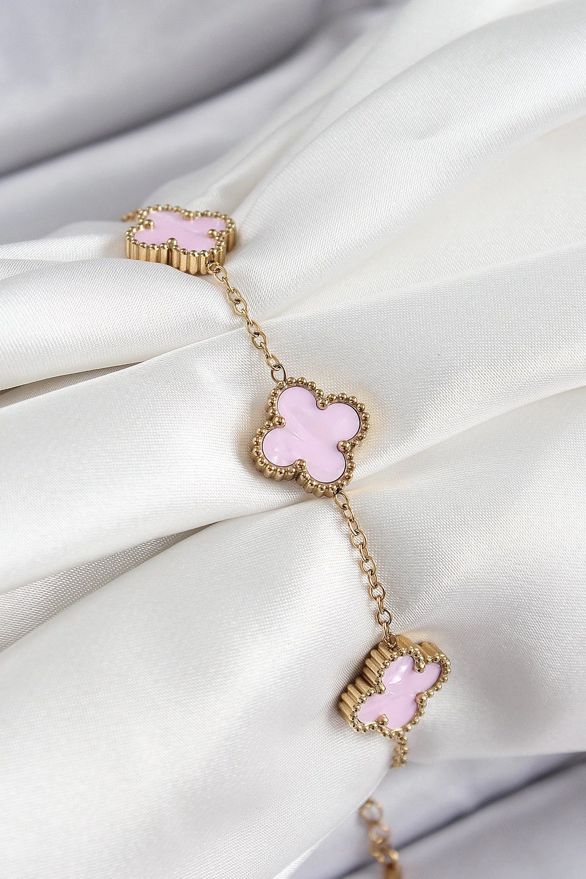 Clariss 316l Çelik Pembe Yonca Model Gold Renk Kadın Bileklik