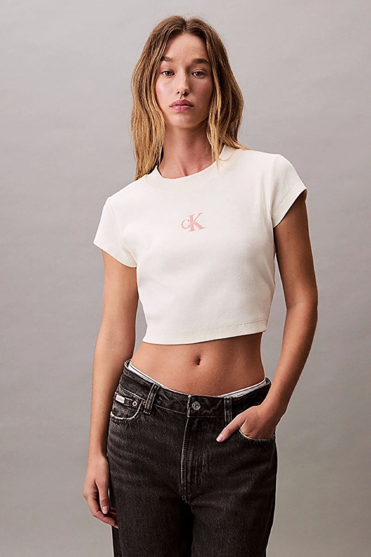 Calvin Klein Jeans A- Monogram Baby Tee Kadın Beyaz T-shirt Lv047ab802-yc9