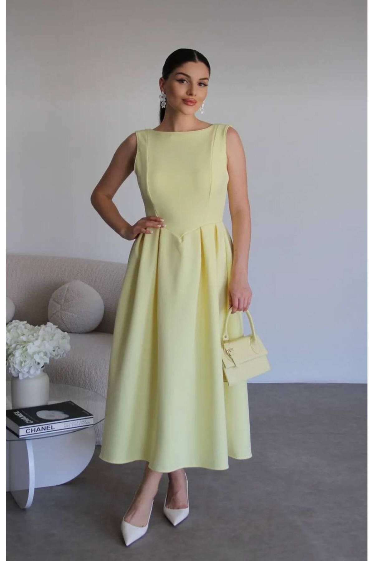 Ahzem Collection Sırt Dekolteli Kiloş Midi elbise