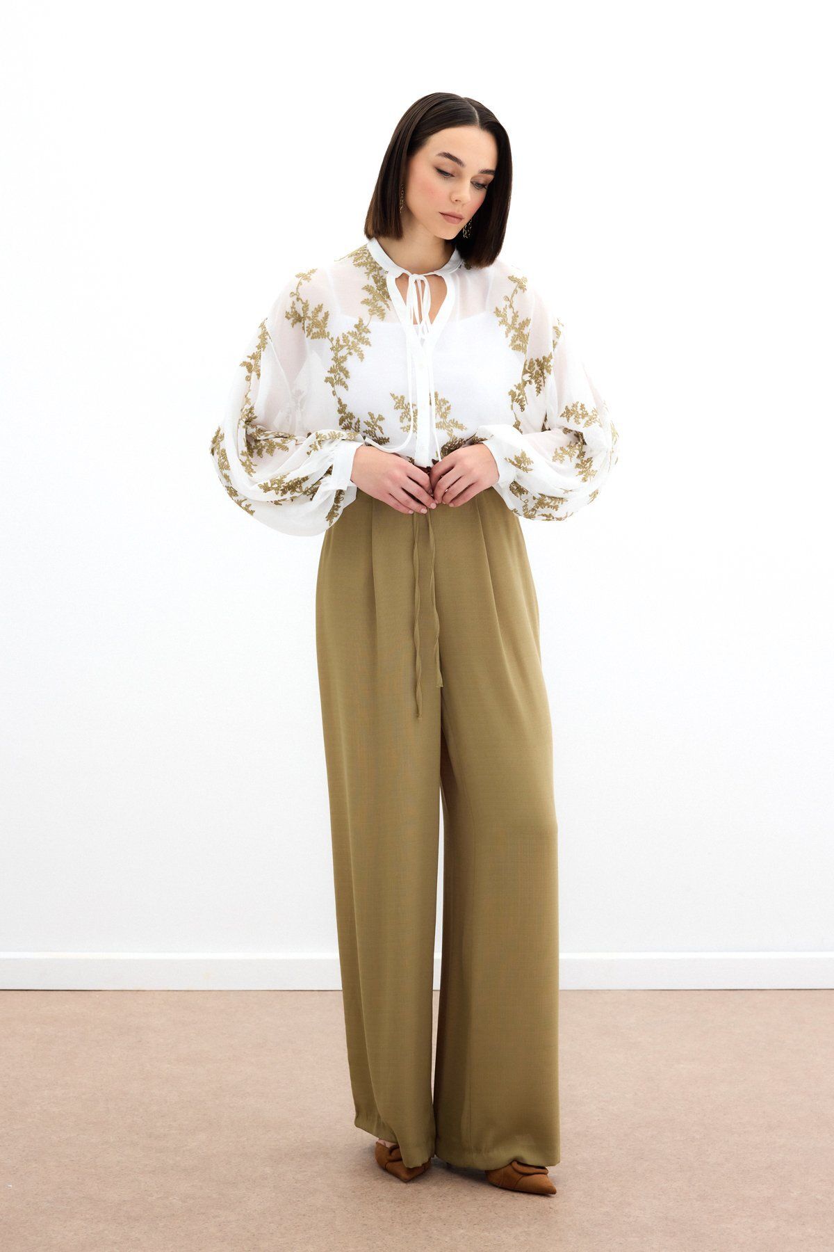 Sateen-Embroidered Chiffon Shirt - Khaki 2