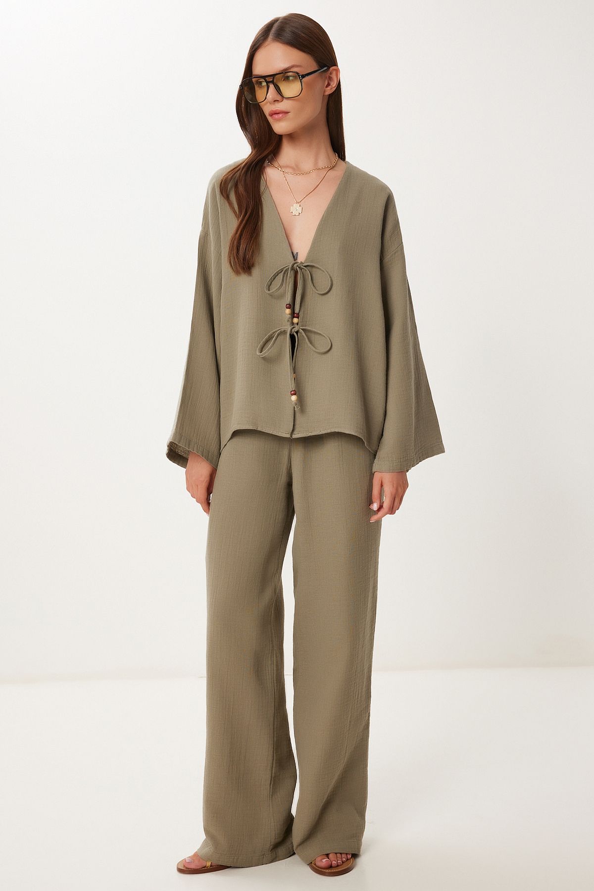 Happiness İstanbul Women's Khaki Lacing Detailed Muslin Bottom-Top Set Bv00171