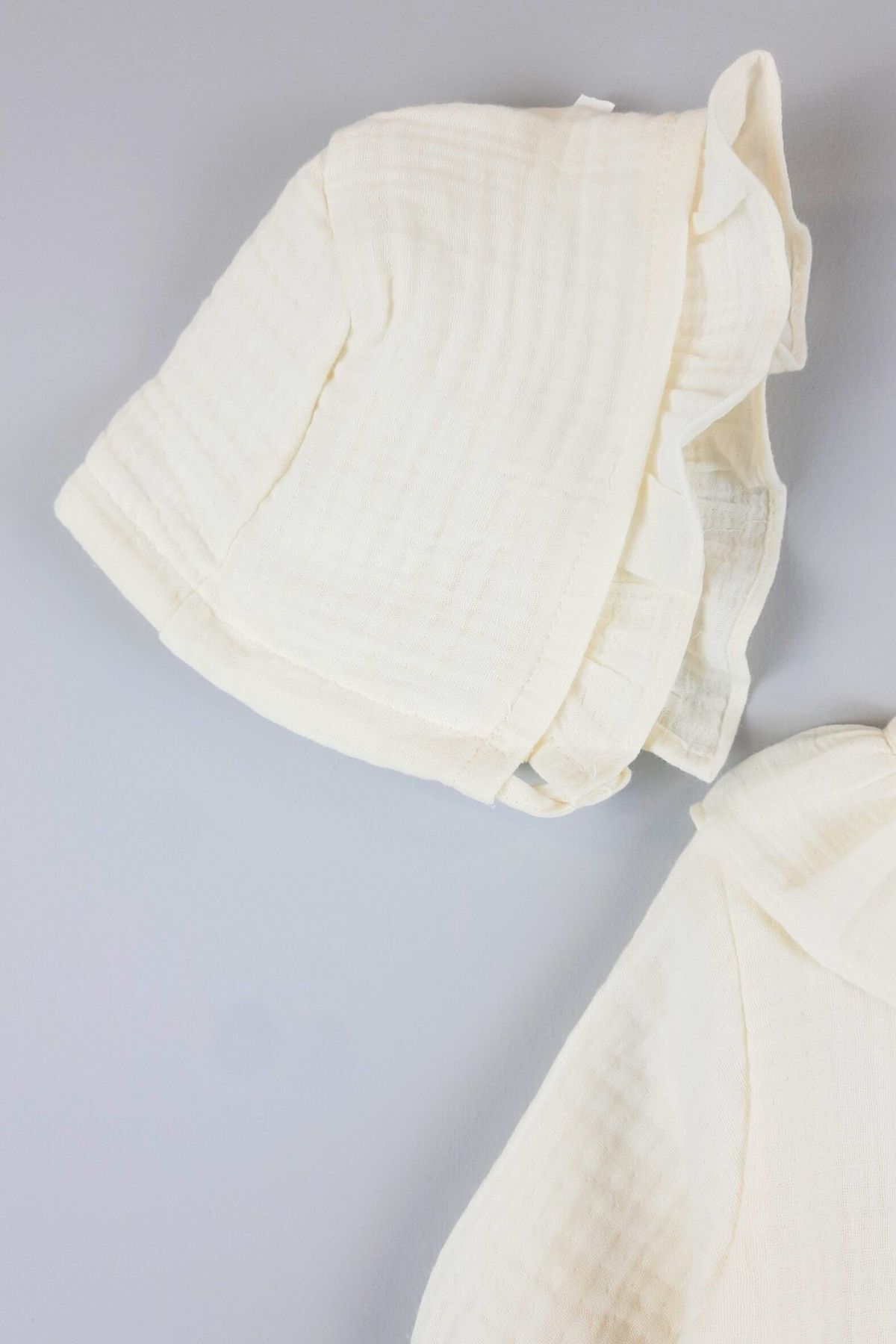 Minytrendy Kız Bebek Yenidoğan Tulum Organik Müslin Fırfırlı Bebe Yaka Bebek Takım Hastane Çıkışı Hediyelik fotoğrafı 3 (önizleme)