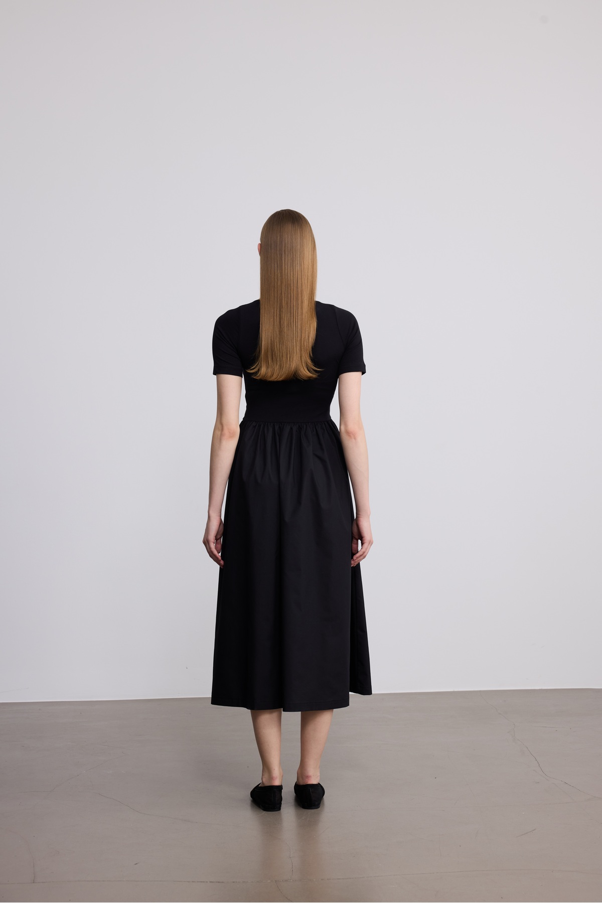 SevdeUgur  Kadın Maxi Boy Esnek Örme Üstlü Poplin Etekli Şık Siyah Elbise Kısa Kol / Sevde Ugur - Görsel 8