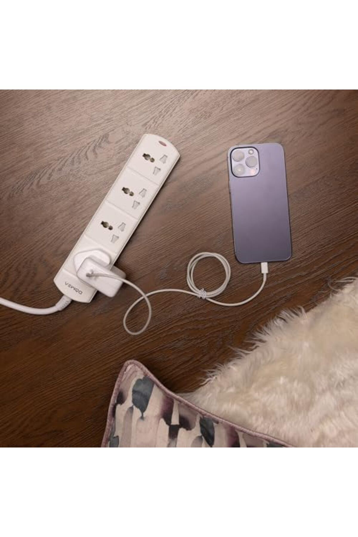 DOMEA-4-Way Power Extension Strip, Universal Socket Design, 3-Meter Cable - Surge Protected, Chargin 8