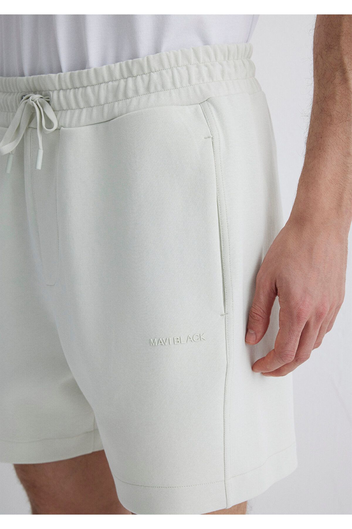 Mavi-White Shorts 0410258-70142 6