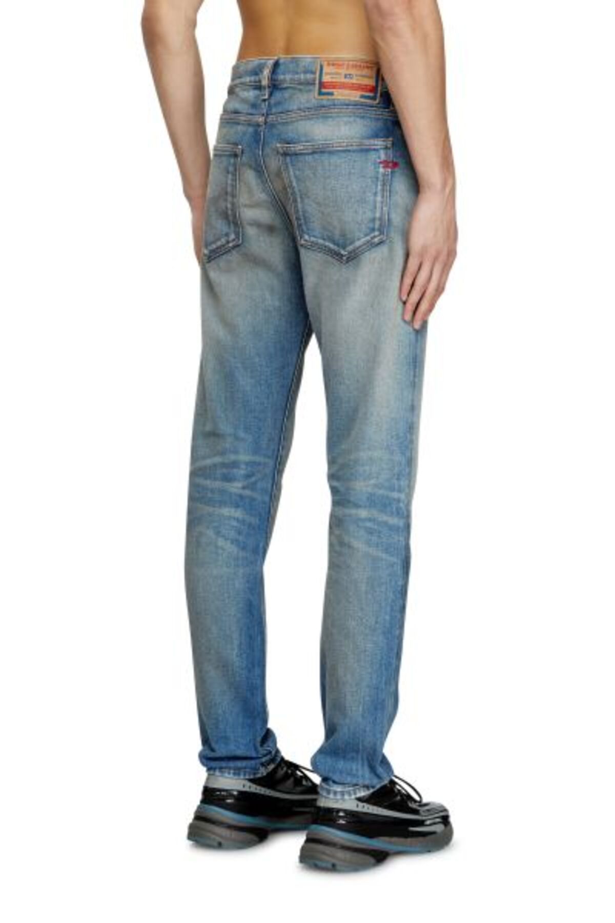 Diesel-2019 D-struct 2