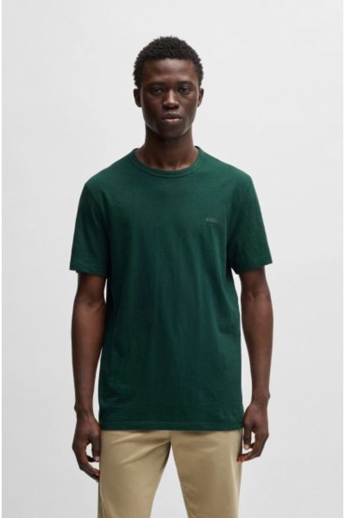 باس تی‌شرت