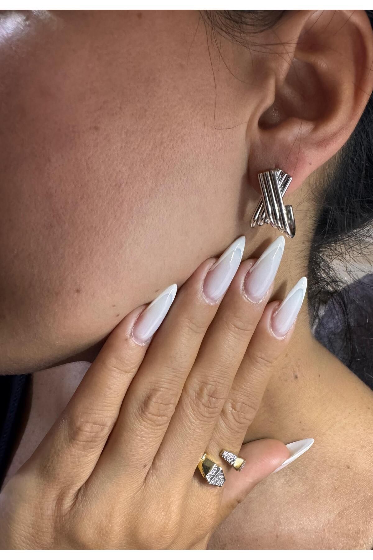 livaz accessories Çelik Kadın Gold &Gümüş Çivili Küpe