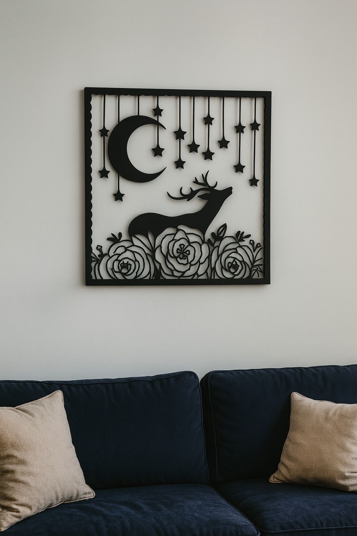 LUNOART Yıldızlı Gece Geyik Metal Tablosu | Çiçek Temalı Siyah Dekor