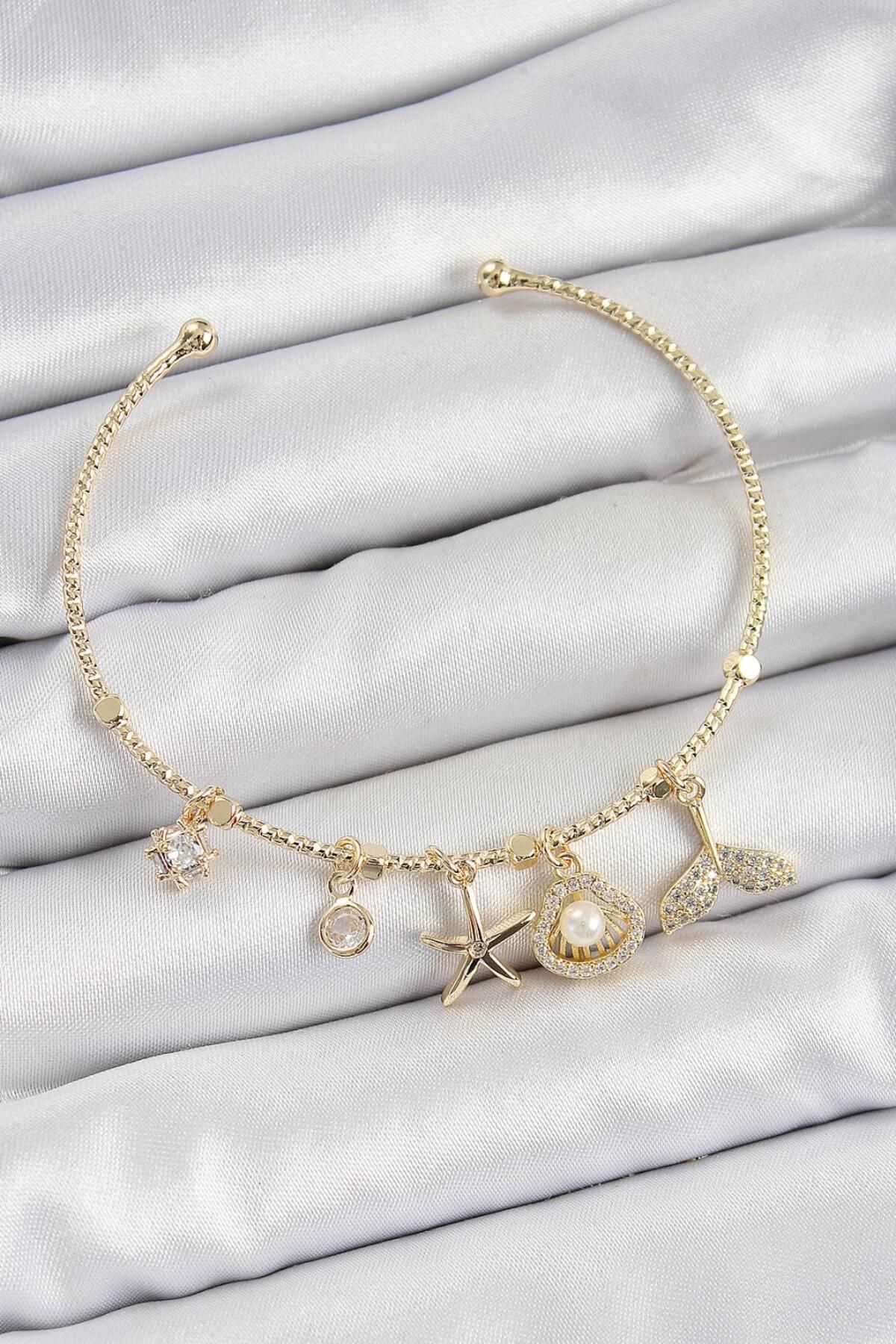 REBORN DESIGN Pirinç Zirkon Taşlı İstiridye Ve Deniz Yıldızı Model Gold Renk Charm Bileklik