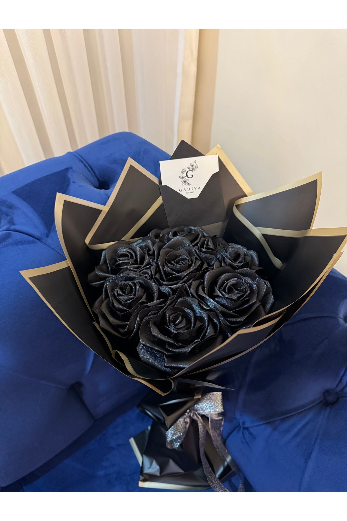 Gadiva Flowers Siyah Gül Buket & Siyah ambalaj