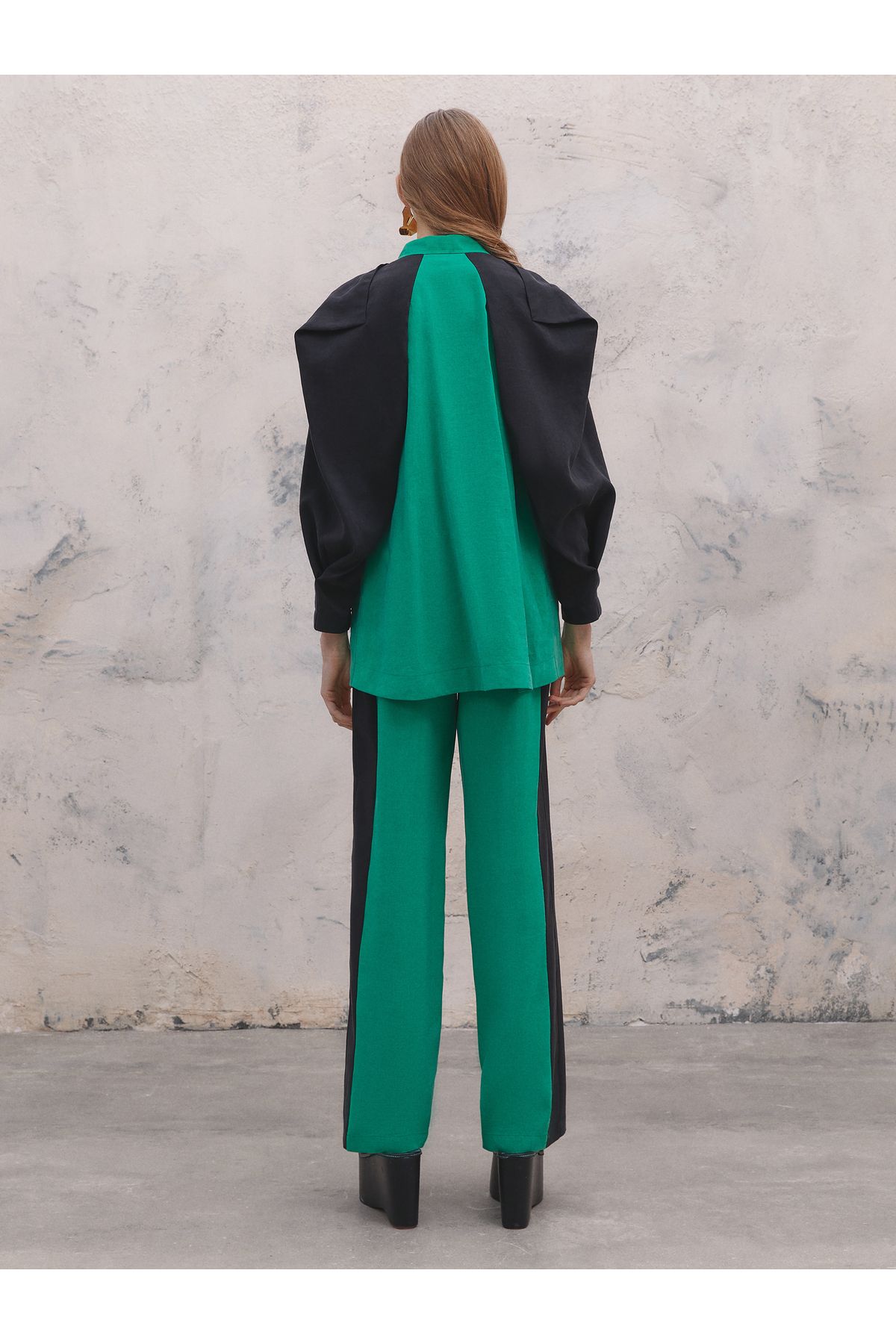 BAQA-Raglan Sleeve Two Button Jacket 2