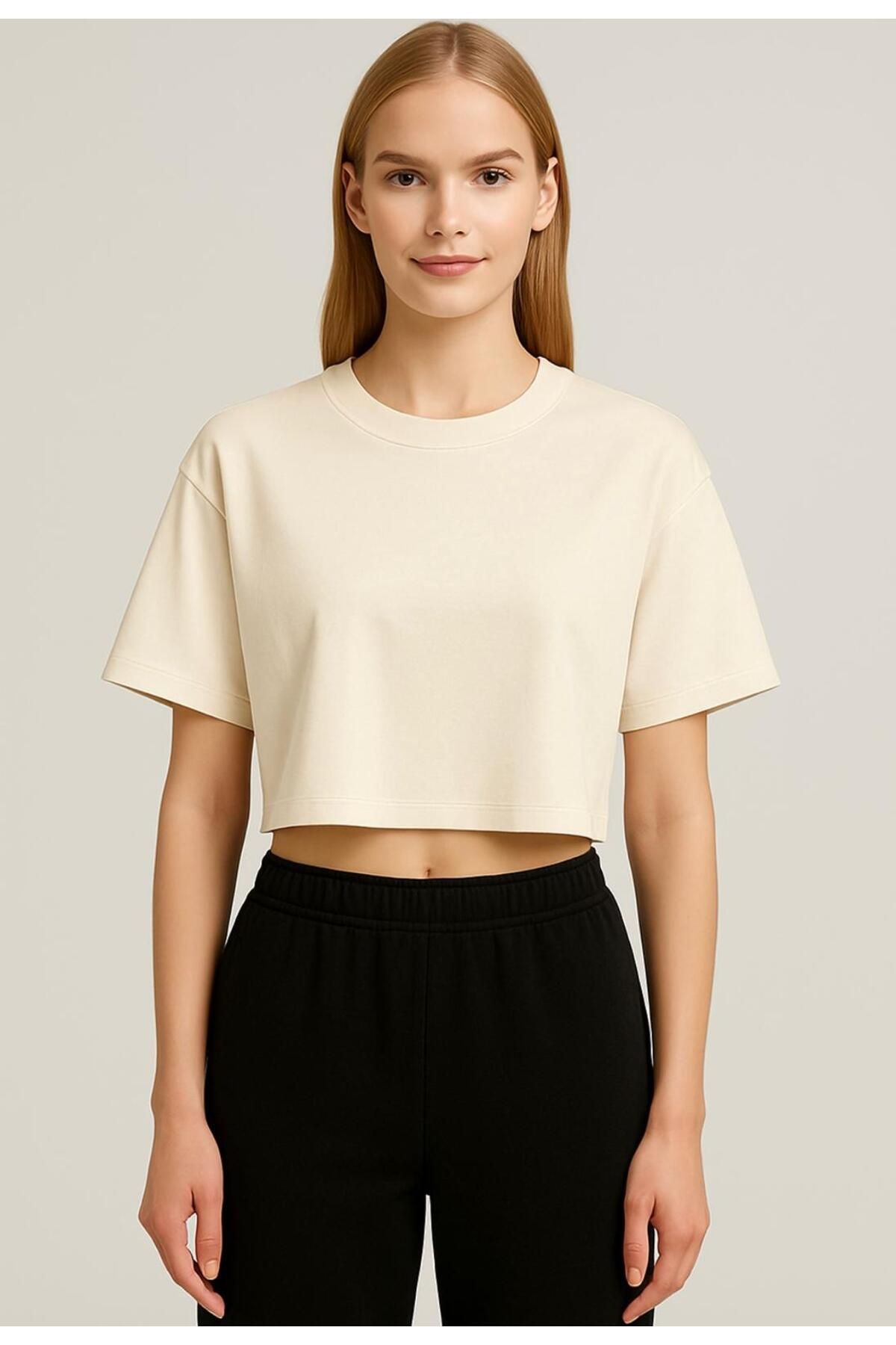 AXXEL Kadın Krem Kısa Kollu Oversize T-shirt-d814