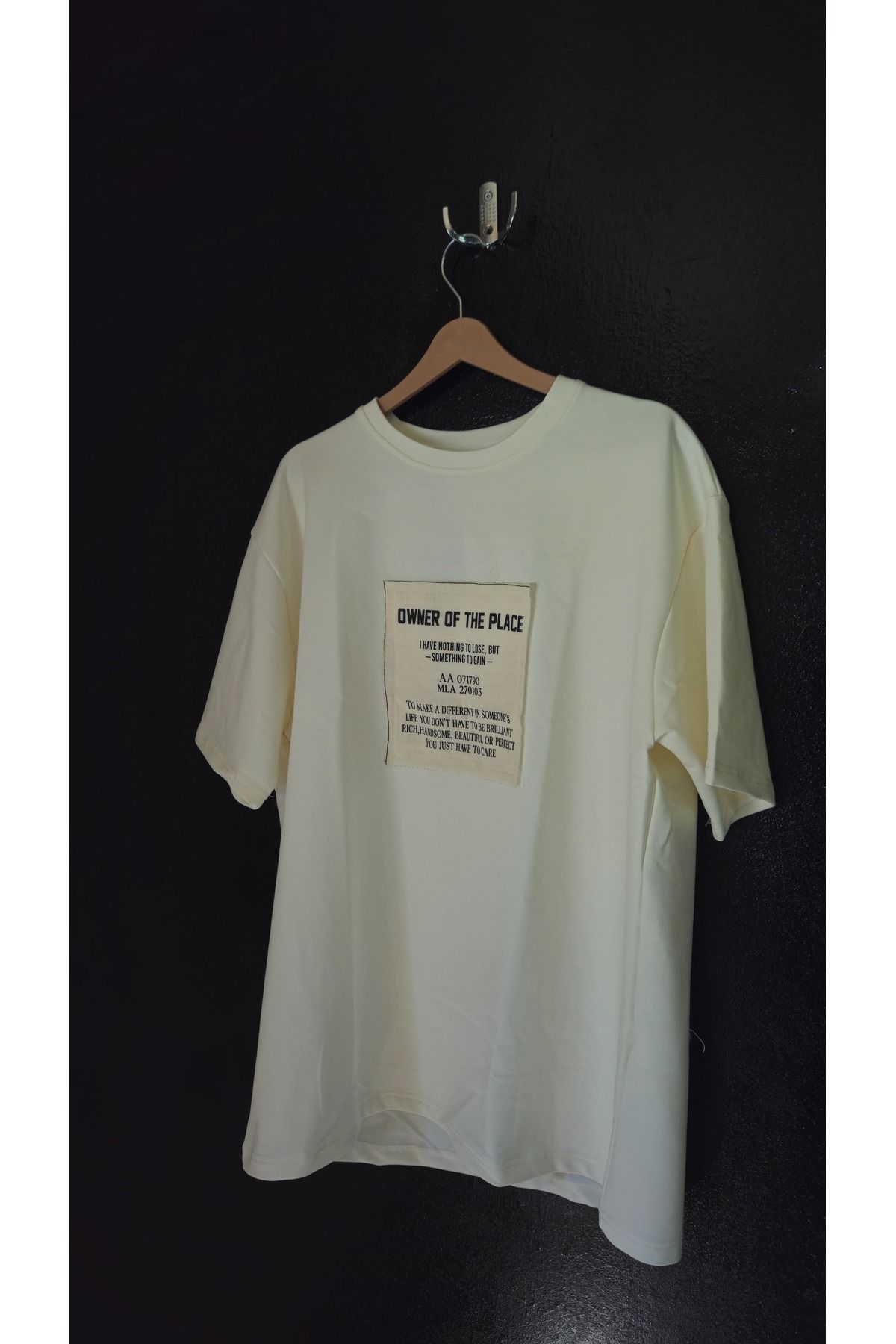 Labrion Midnight Echo Baskılı Oversize Unisex T-Shirt A-Kalite