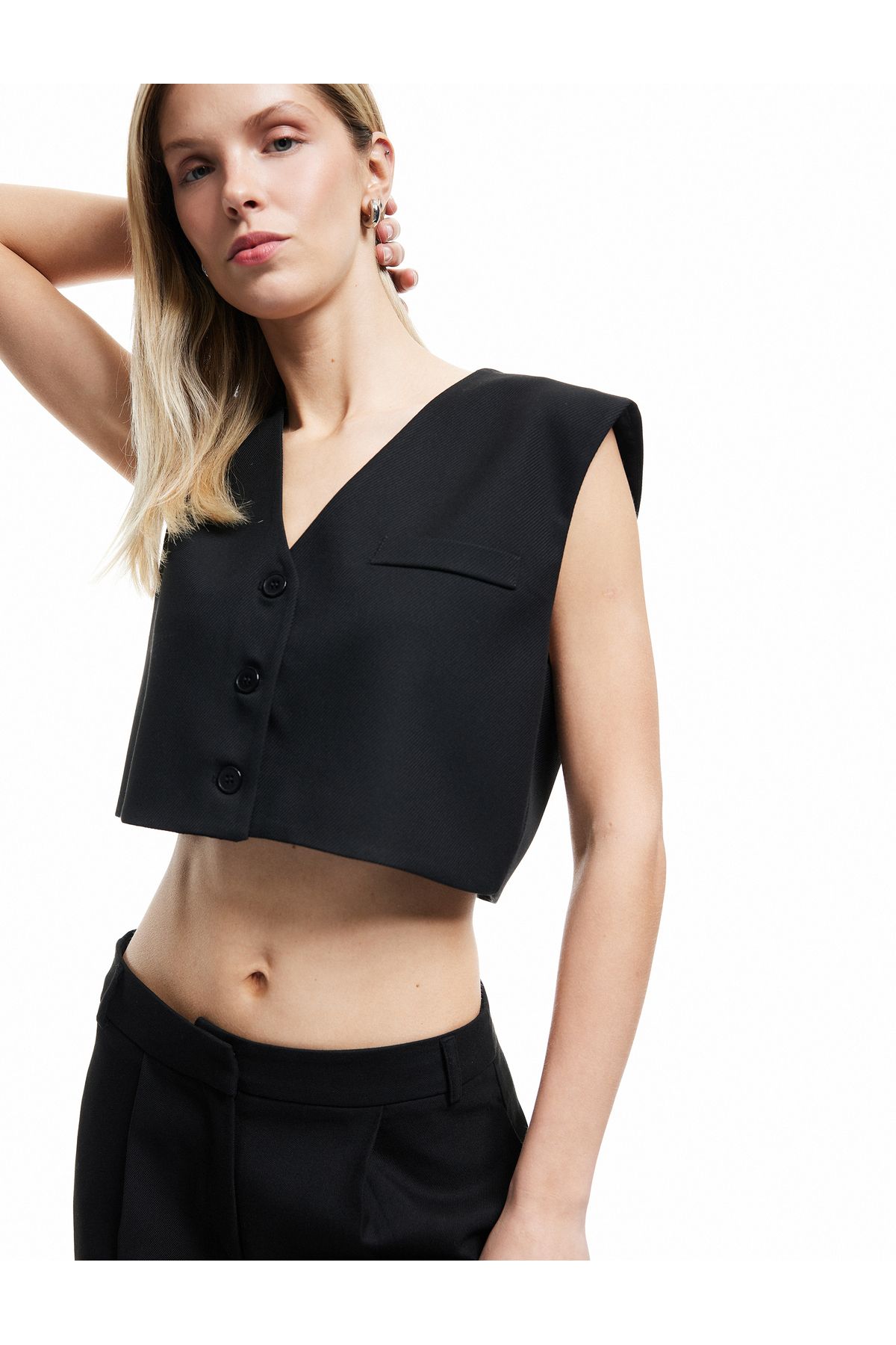 Koton Düğmeli V Yaka Kolsuz Crop Blazer Yelek