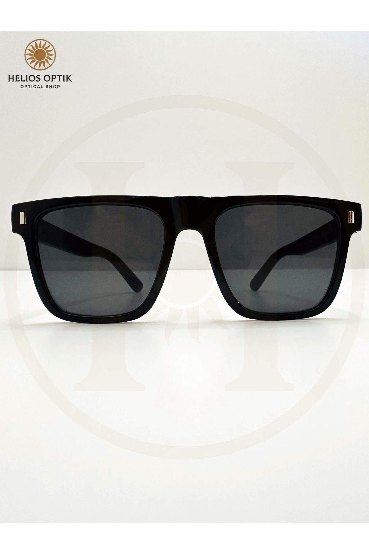 Helios Optik Unisex Kare Siyah Çerçeve Güneş Gözlüğü
