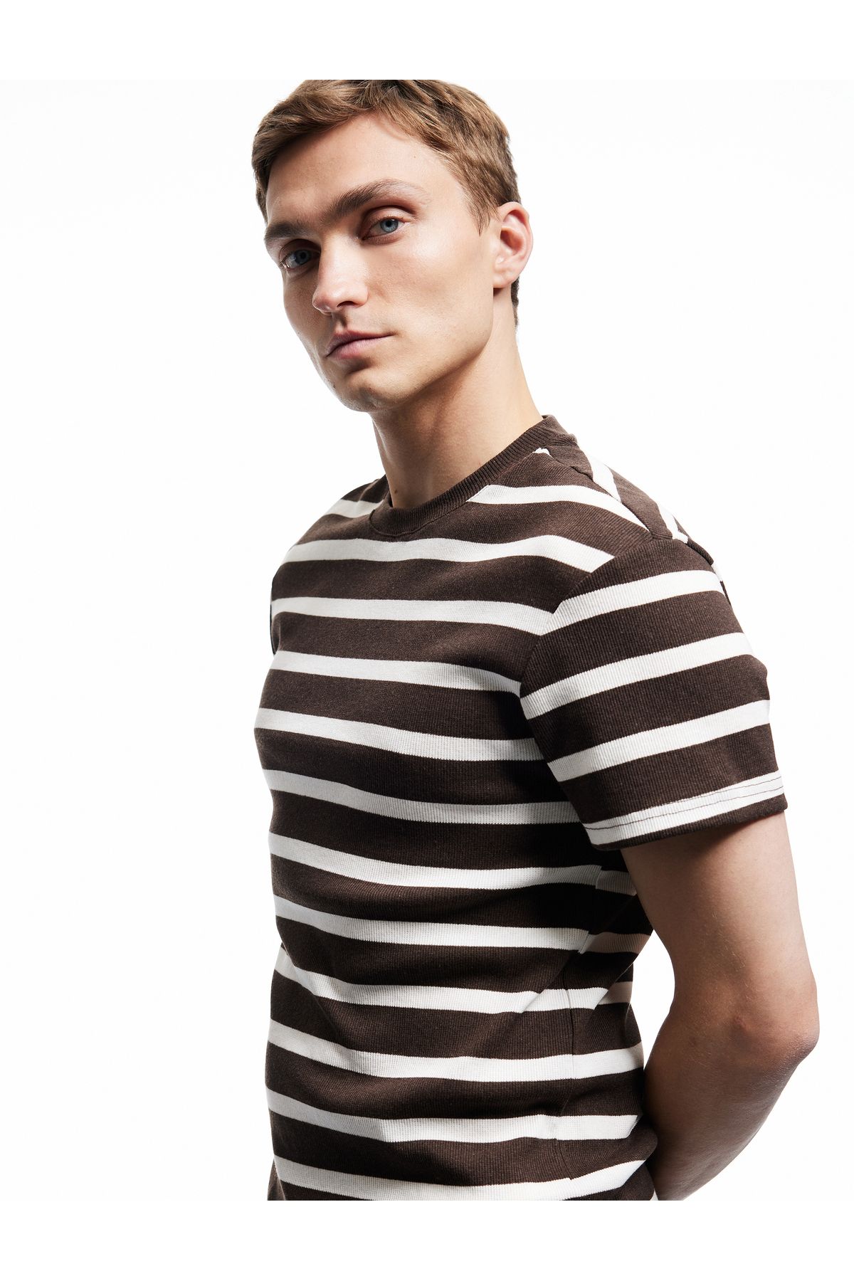 Koton Kısa Kollu Bisiklet Yaka Slim Fit Çizgili Tişört