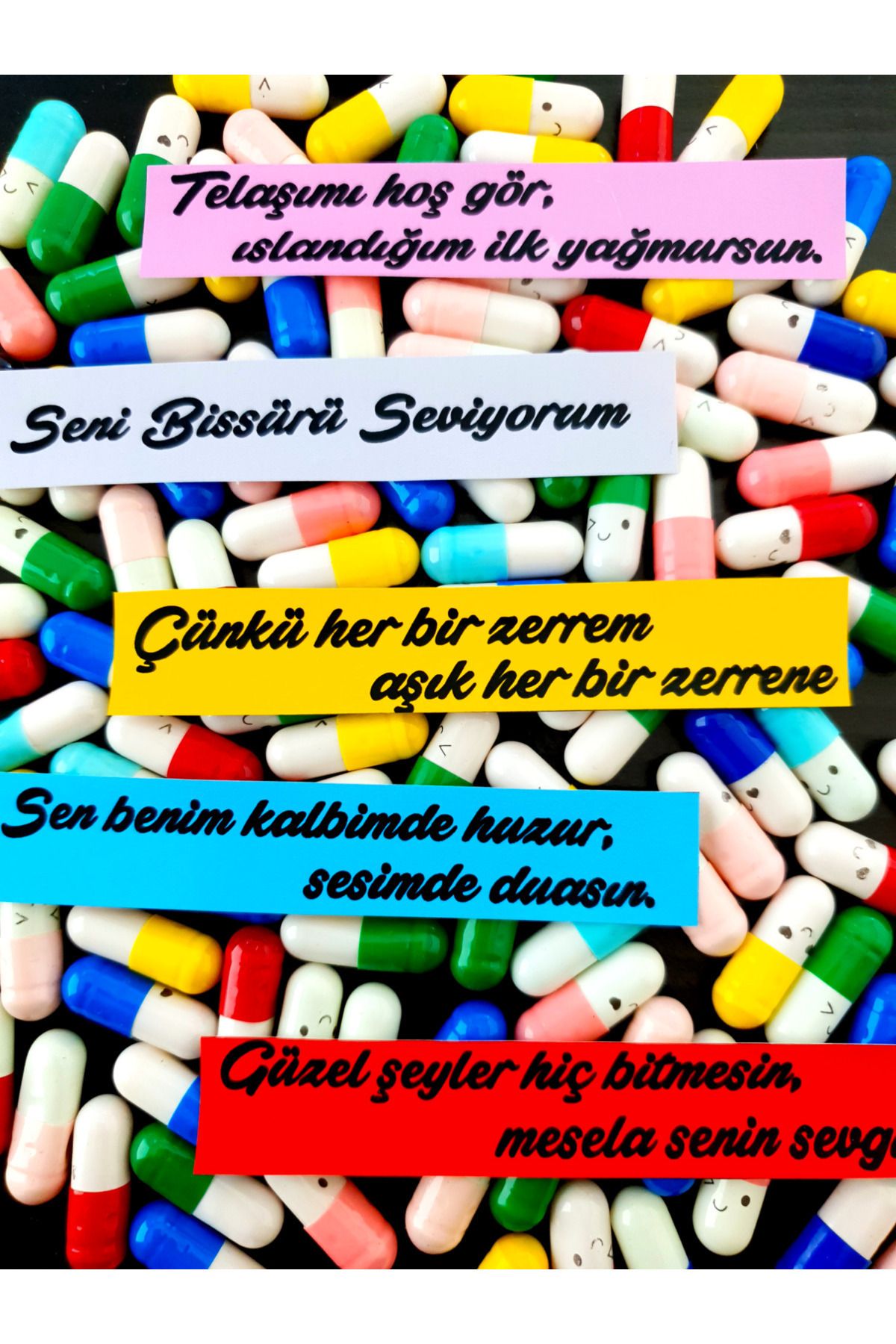 HediyeKombini 14 şubat Aşk Sözü Yazılı Kapsül sürpriz amaçlı özel şişede 20 Adet Güncel Sevgiliye Hediye kapsül